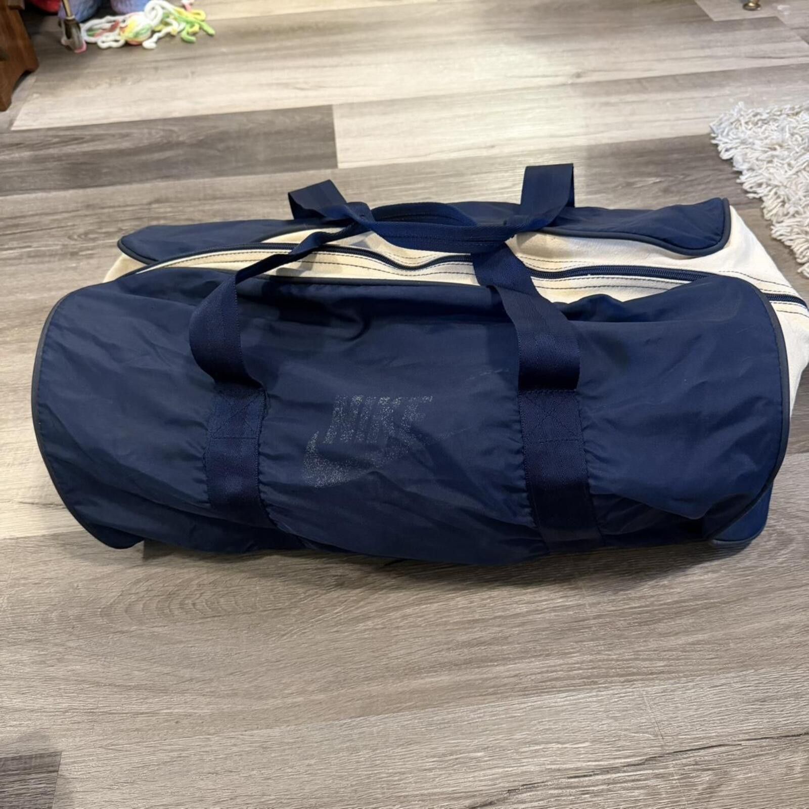 Nike Vintage Nike duffle bag 70s OS Size ONE SIZE - 1 Thumbnail
