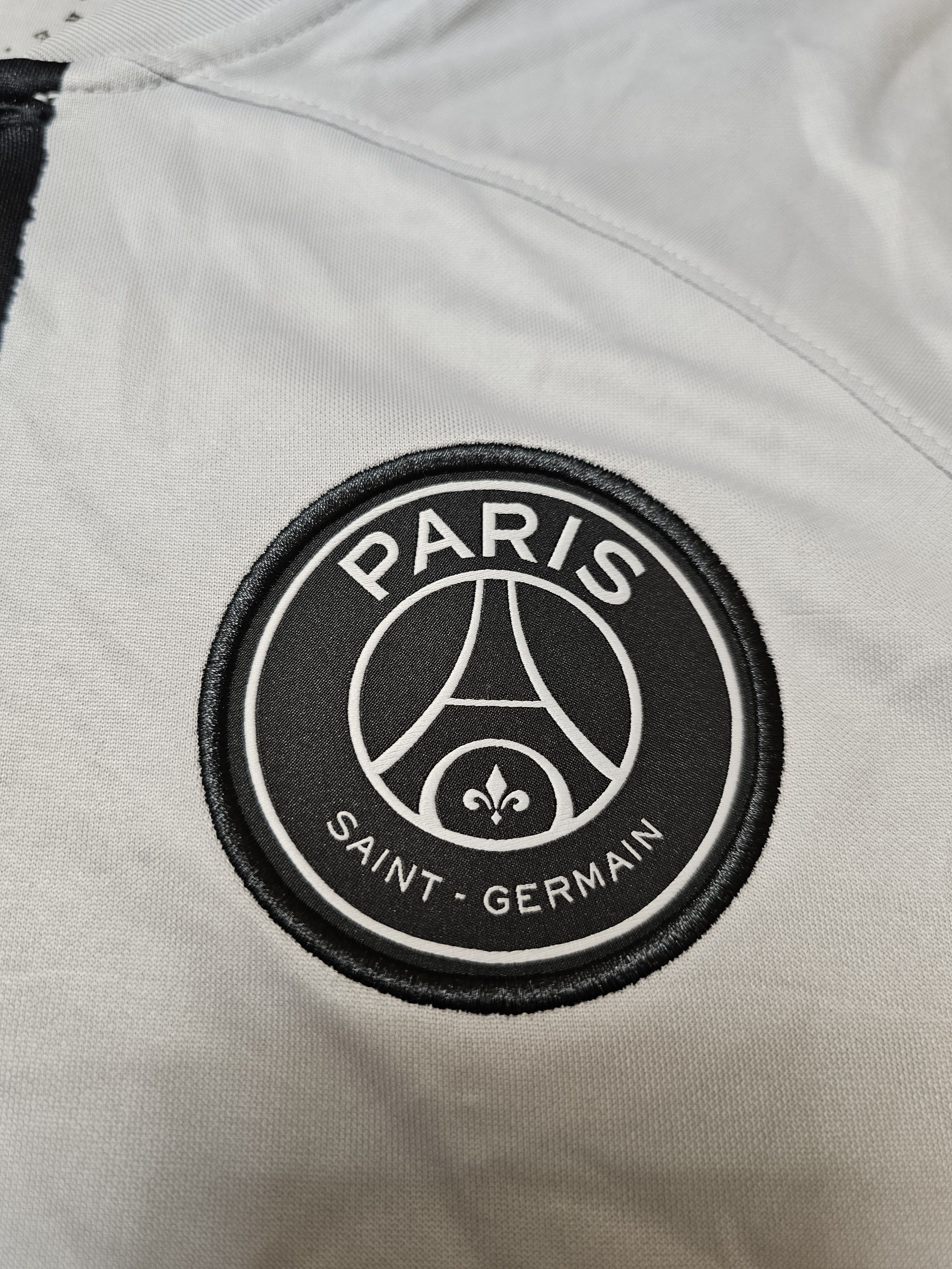 Nike PSG PARIS SAINT-GERMAIN 2022 2023 MBAPPE AWAY FOOTBALL SHIRT Size US S / EU 44-46 / 1 - 4 Thumbnail