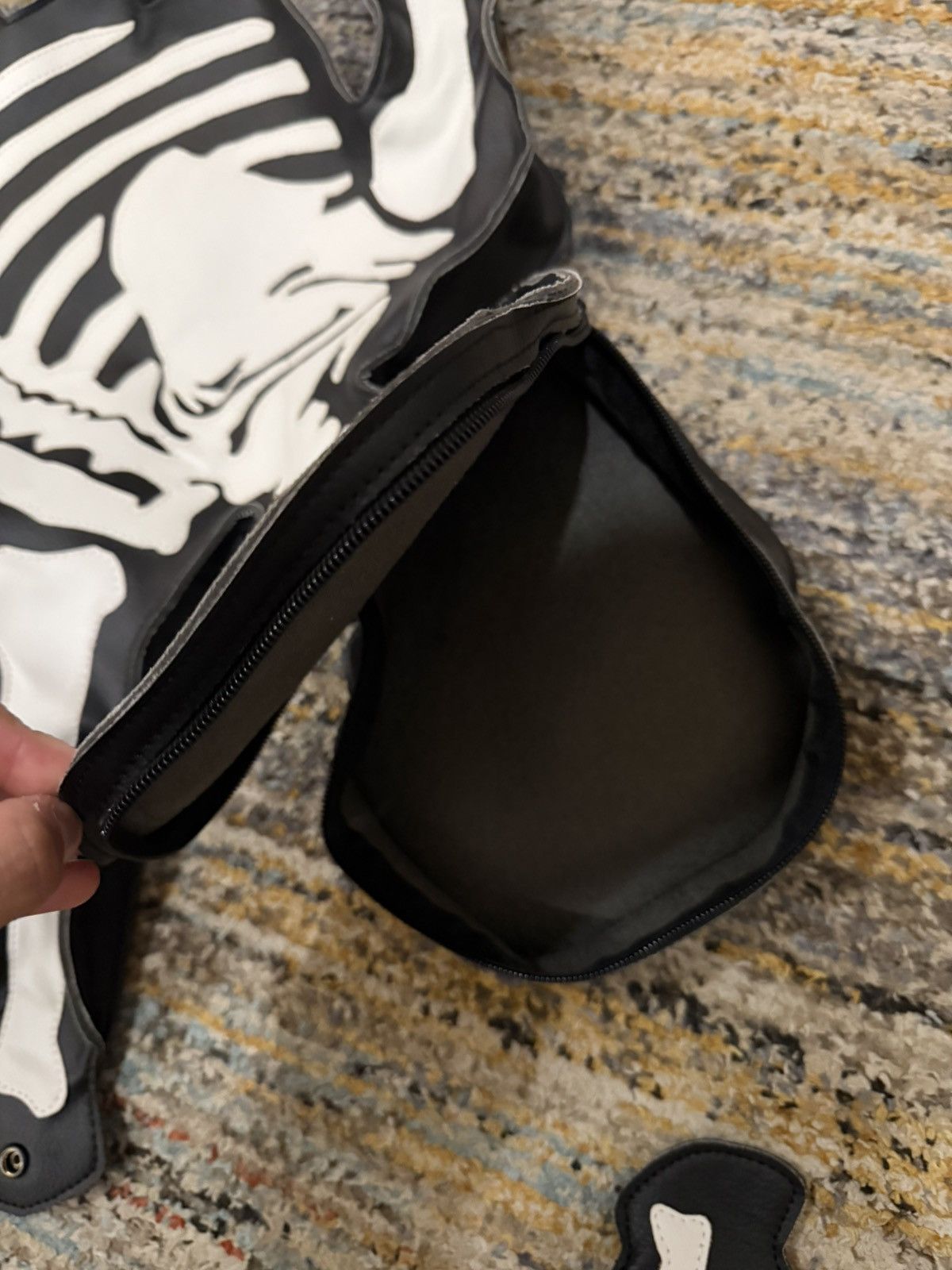 Other Skeleton Hug Backpack by Before My Legs Explode Size ONE SIZE - 4 Thumbnail