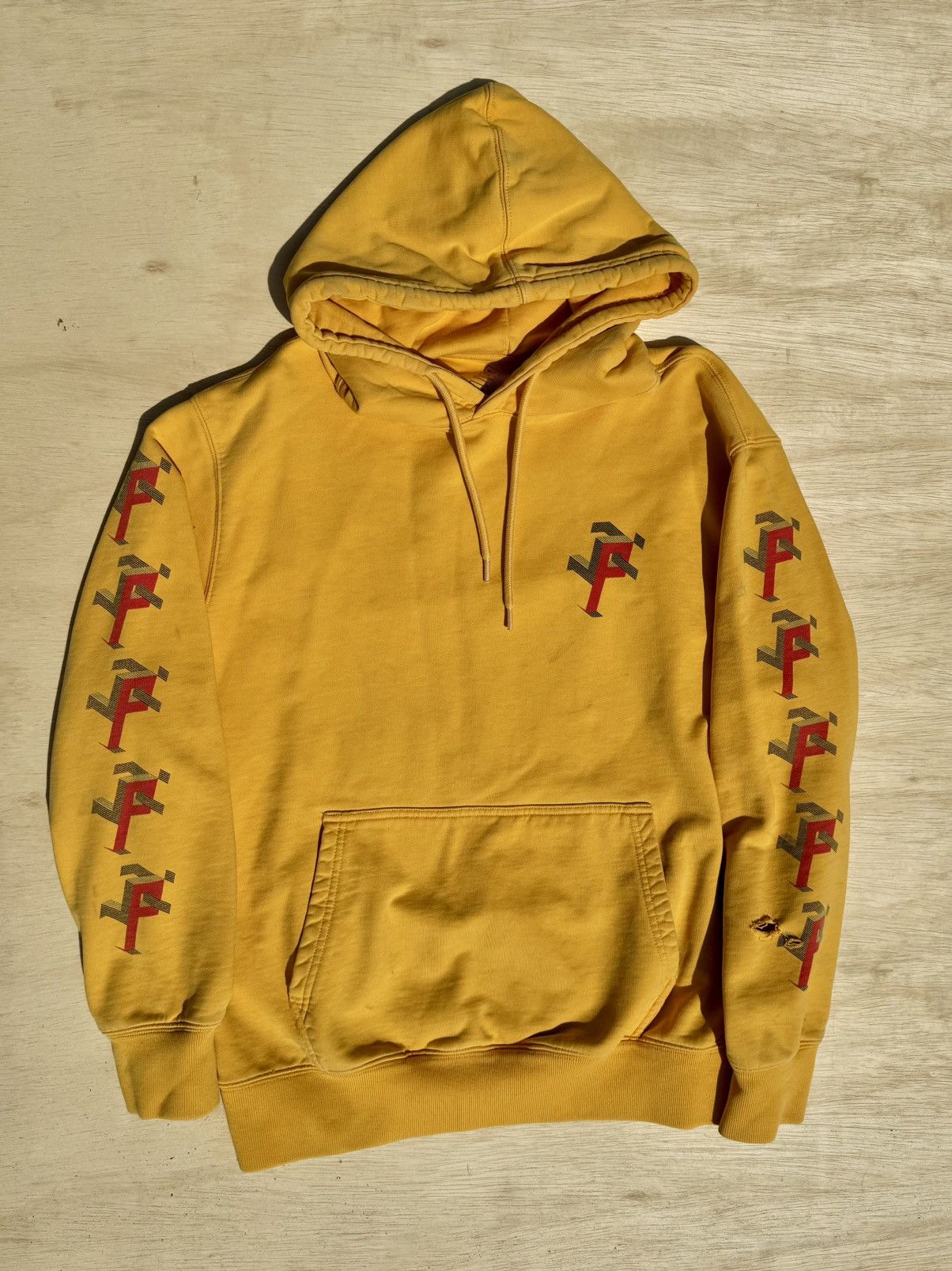 Palace PALACE SKATEBOARDS LOGO HOODIE Size US M / EU 48-50 / 2 - 11 Thumbnail