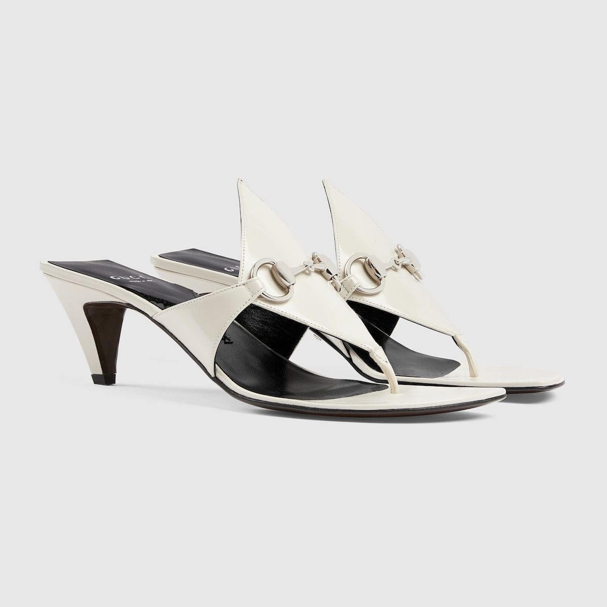 Gucci o1s1wg110125 Thong Sandals With Horsebit in White Size US 7 / IT 37 - 2 Thumbnail