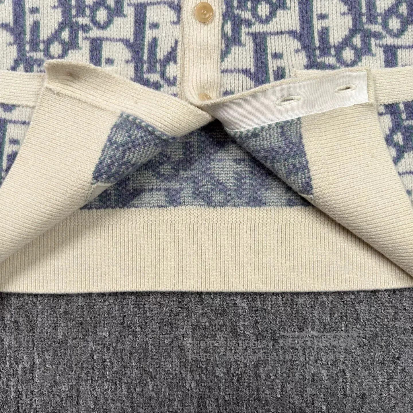 Dior dior white blue wool cardigan size m. Size US M / EU 48-50 / 2 - 7 Thumbnail