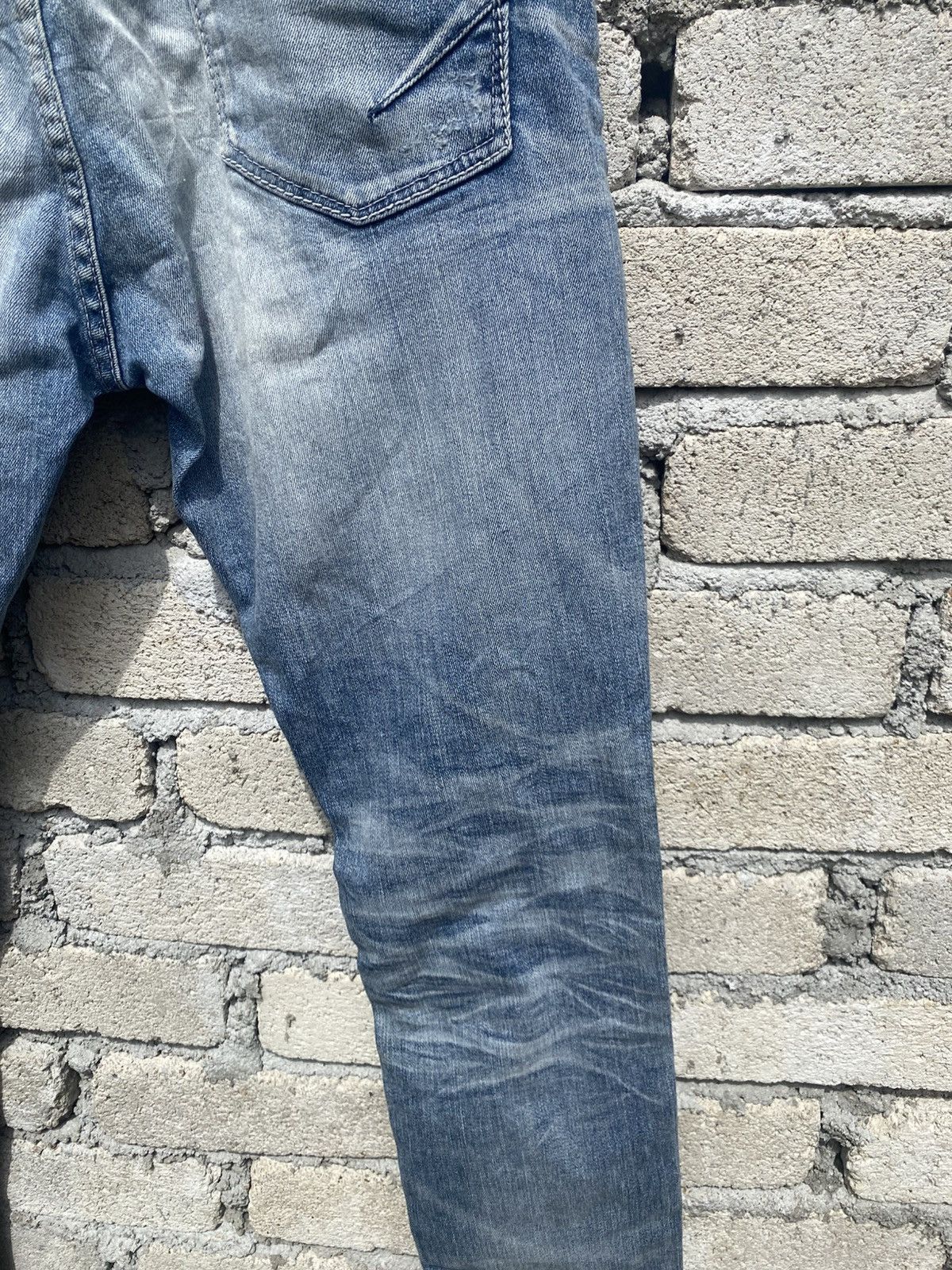 GOSTAR DE FUGA Distressed style gostar de fuga s20-09sep jeans unisex Size US 32 / EU 48 - 11 Thumbnail
