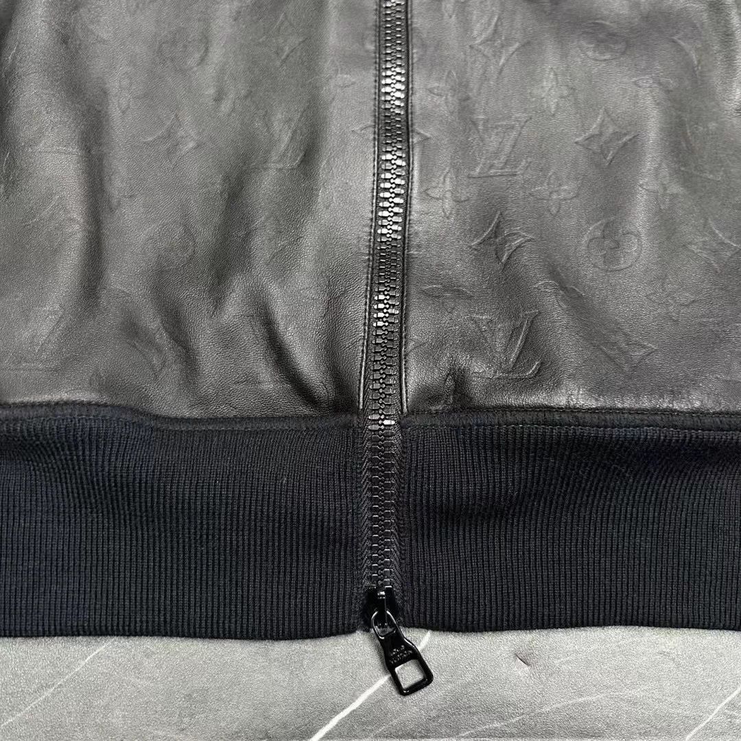 Louis Vuitton all-over embossed logo monogram leather and wool coat Size US XXL / EU 58 / 5 - 5 Thumbnail