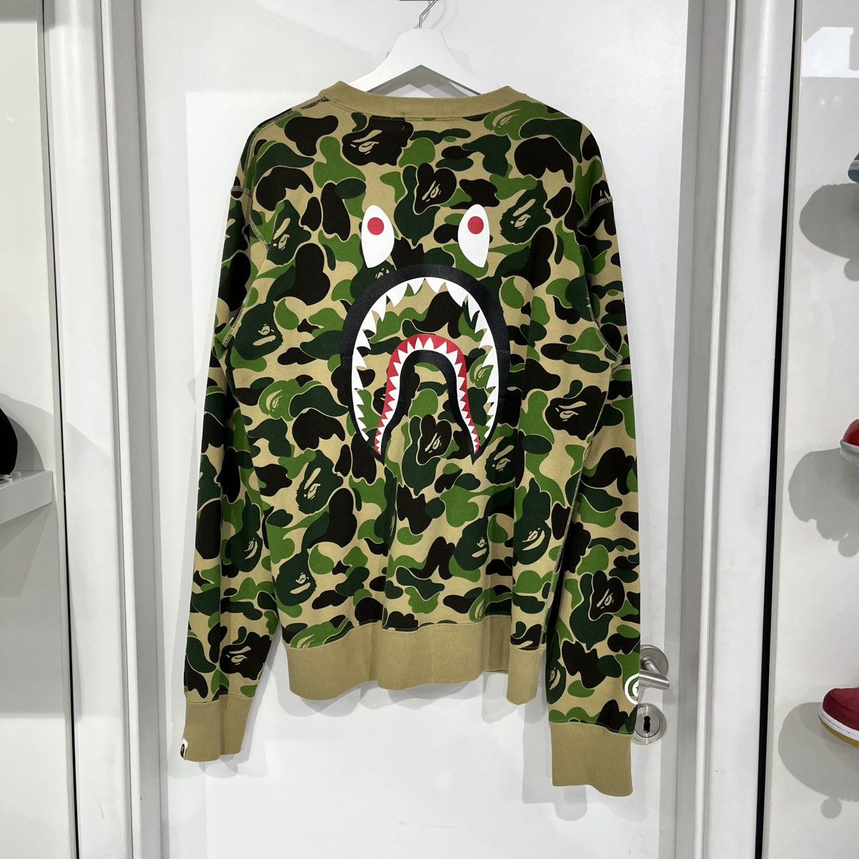 Bape Bape Camo Crewneck Green Size US XL / EU 56 / 4 - 2 Thumbnail