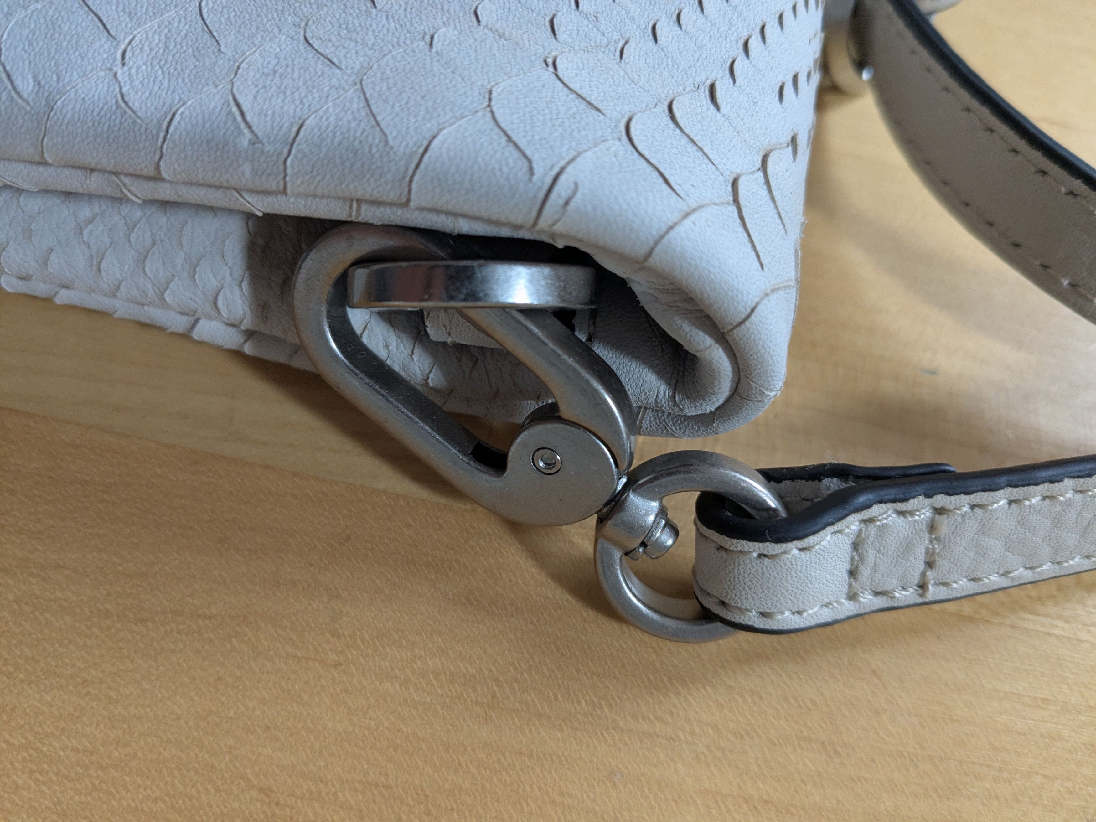 LIEBESKIND BERLIN Liebeskind Berlin Leather Crossbody Bag Aloe Cream / Beige Size ONE SIZE - 5 Thumbnail