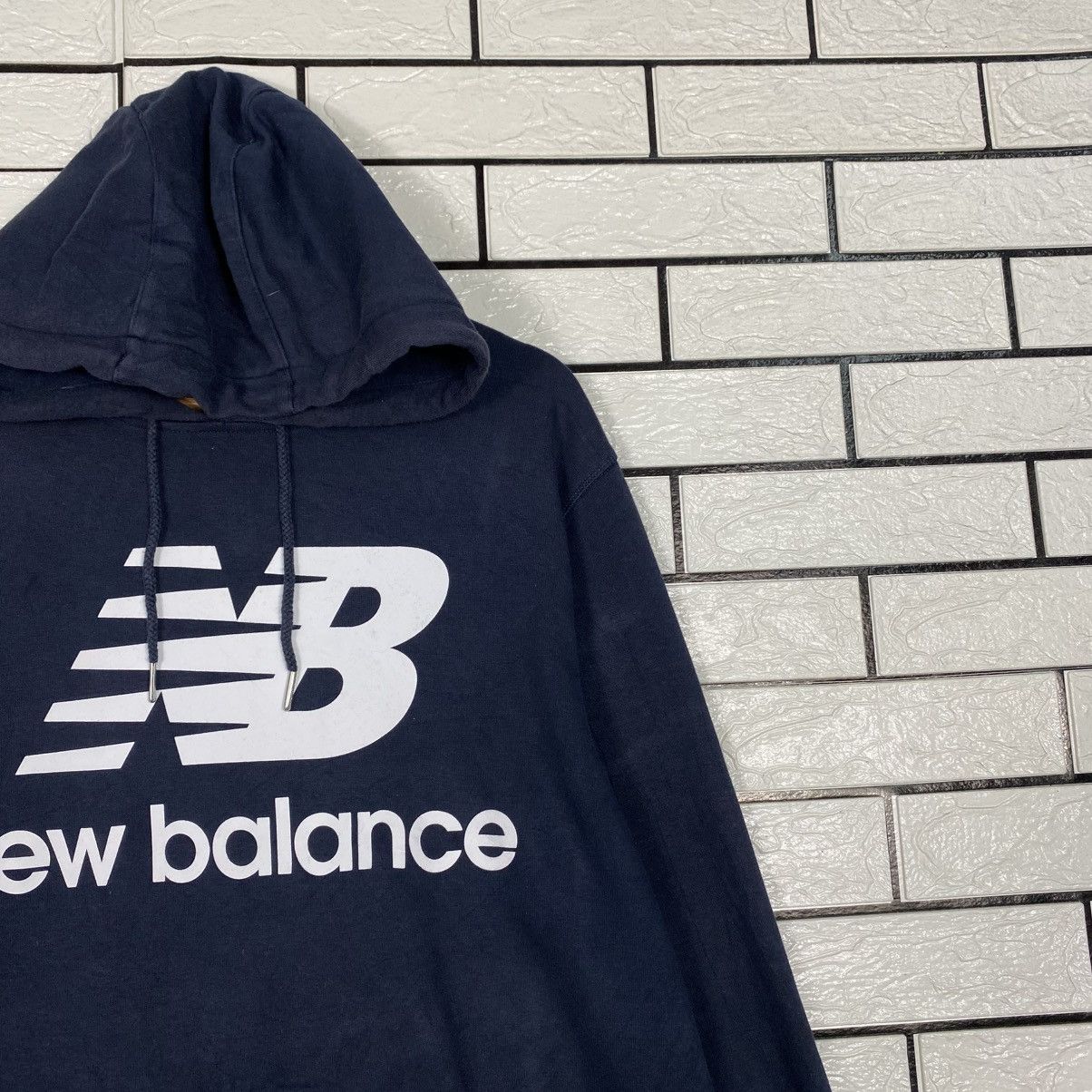 Japanese Brand Vintage Hoodie Pull Over New Balance Big Logo Over Print Size US L / EU 52-54 / 3 - 7 Thumbnail