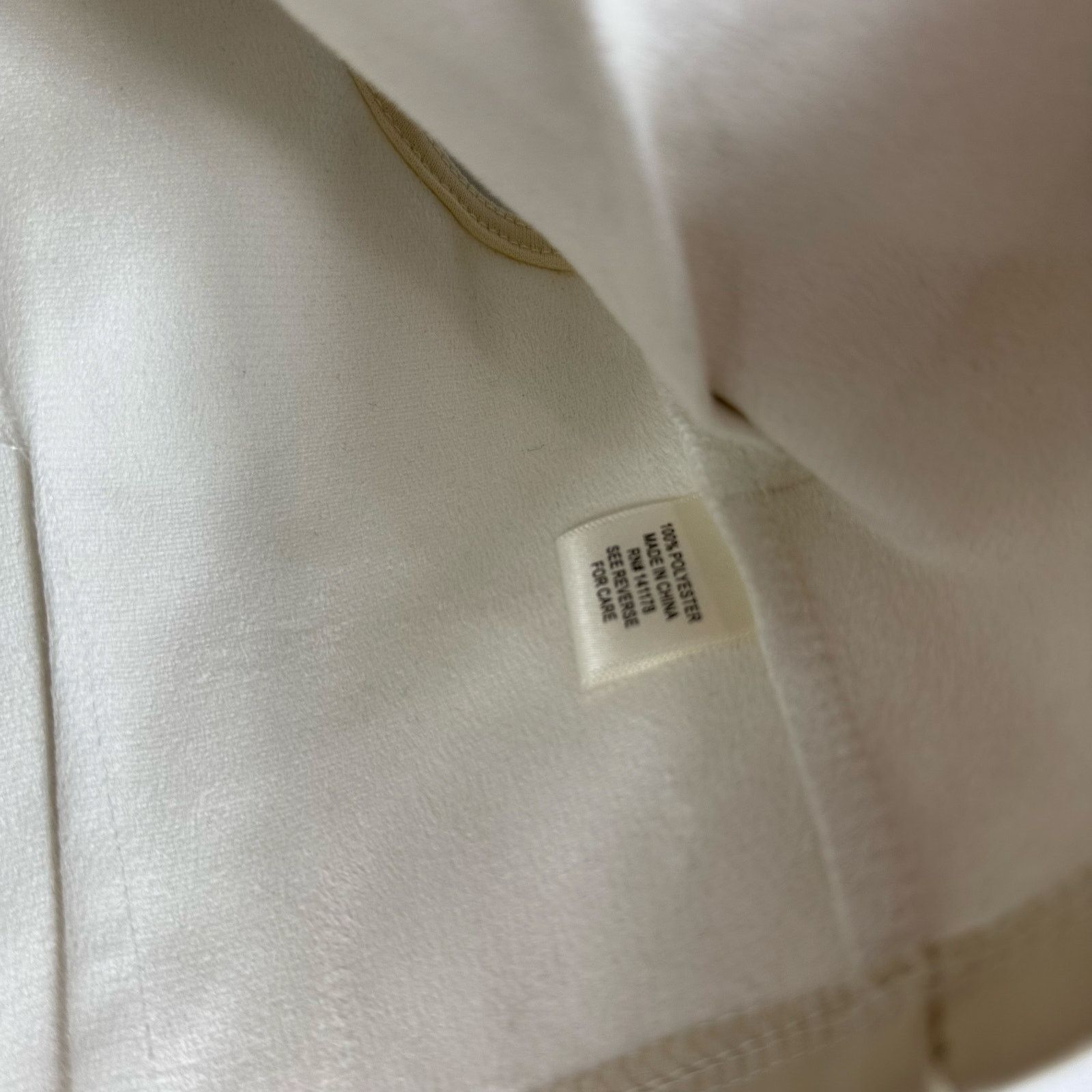 Other NWT Kirious Sleeveless Cropped Blouse Med Beige Zipper Back Size M / US 6-8 / IT 42-44 - 6 Thumbnail
