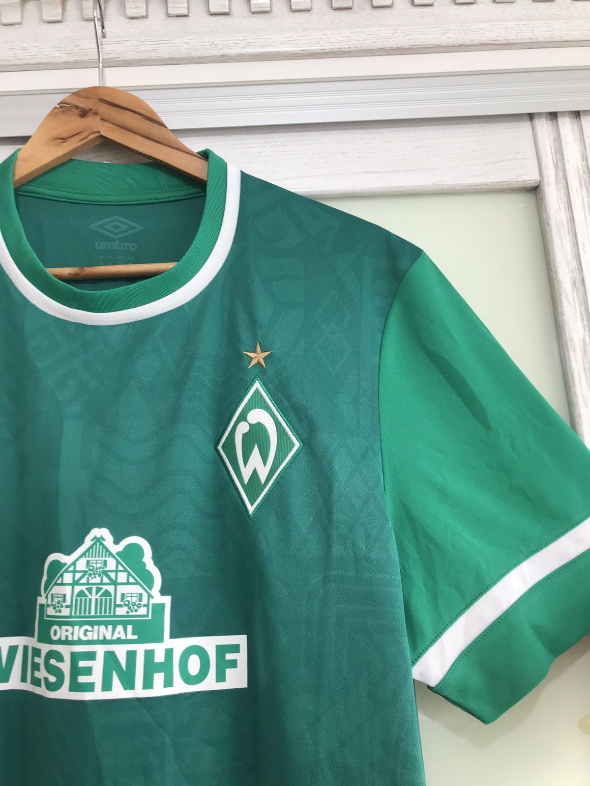 Umbro Werder Bremen 2021-2022 Home Soccer Jersey Football Kit Size US XL / EU 56 / 4 - 6 Thumbnail