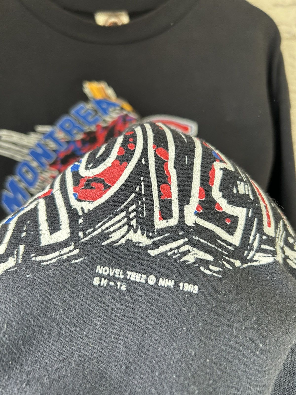 NHL Vintage 1993 Montreal Canadians Crewneck RARE Size US S / EU 44-46 / 1 - 3 Thumbnail