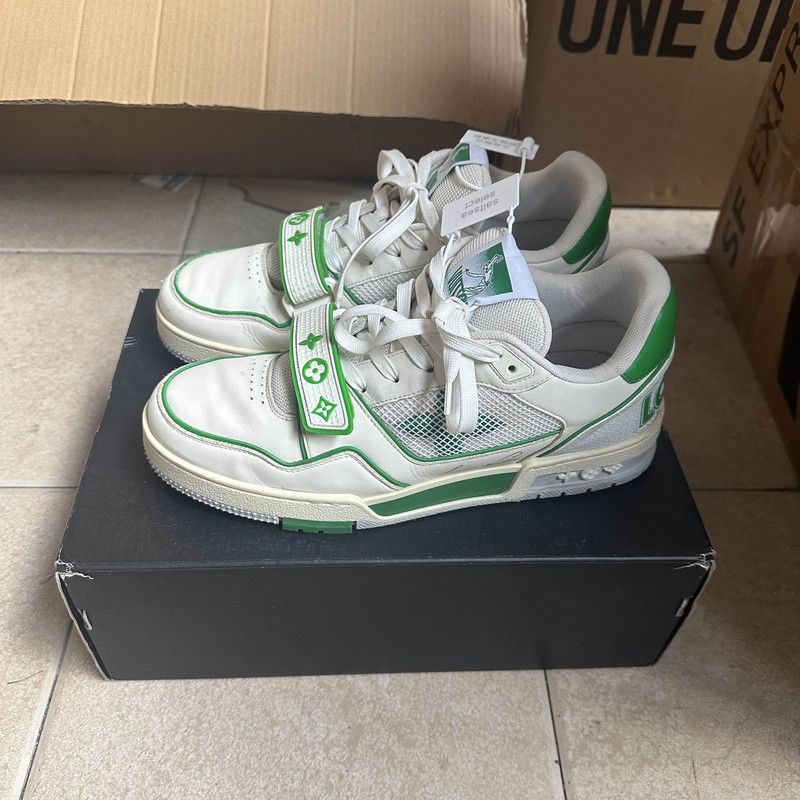 Louis Vuitton Louis Vuitton Classic Pattern Retro Fashion Sneakers 0079 Size US 9 / IT 39 - 1 Thumbnail