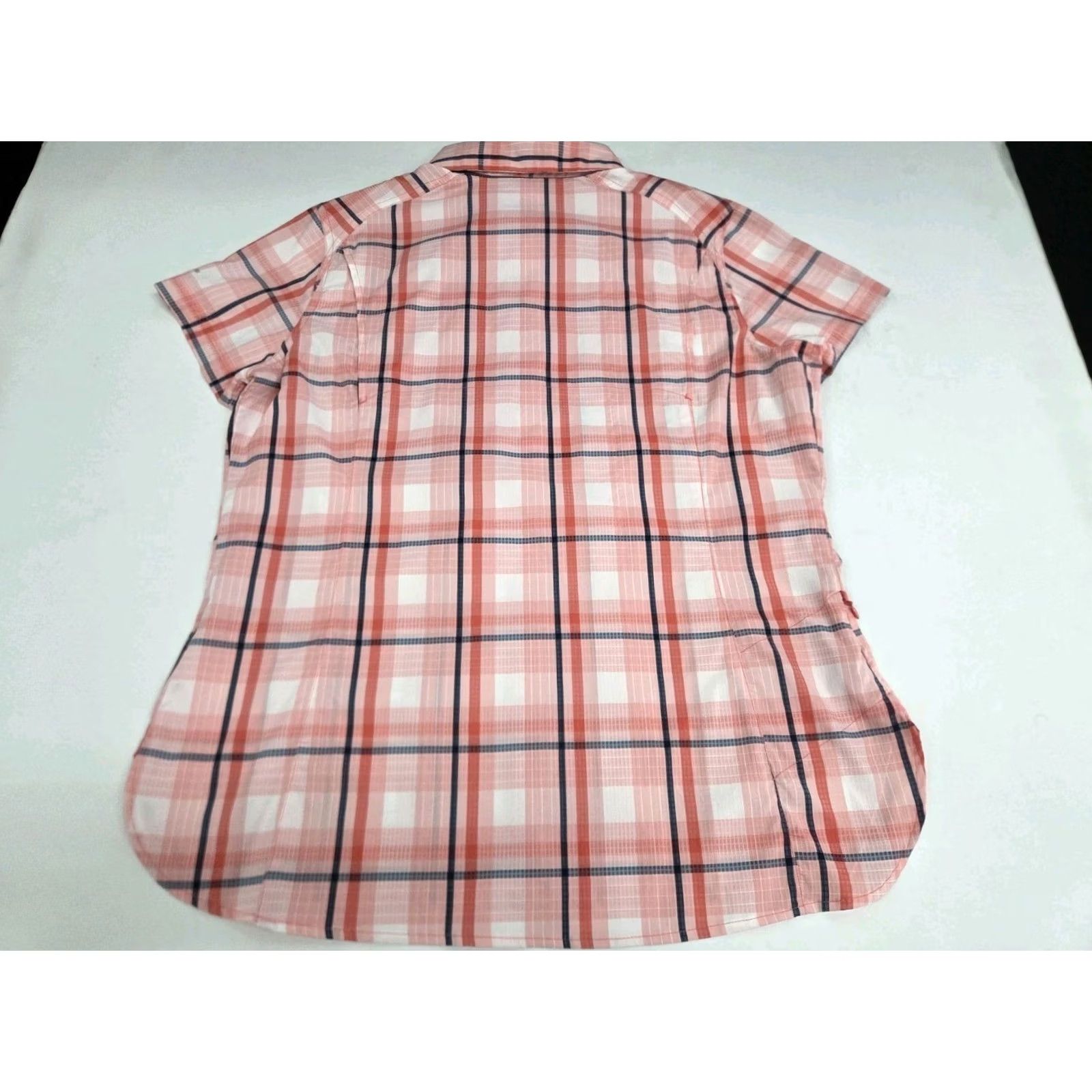 Vintage Columbia Womens Short Sleeve Button-Up Omni-Shade Plaid Shirt L Pink/Blue Pocket Casual, Travel, Workwear Shirt Womens Folds: N/A Size L / US 10 / IT 46 - 4 Thumbnail