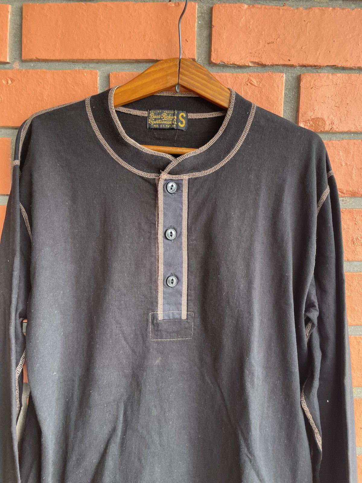Buzz Rickson's BUZZ RICKSON'S BR79192 SLUB YARN HENLEY NECK LONG SLEEVE S Size US S / EU 44-46 / 1 - 4 Thumbnail