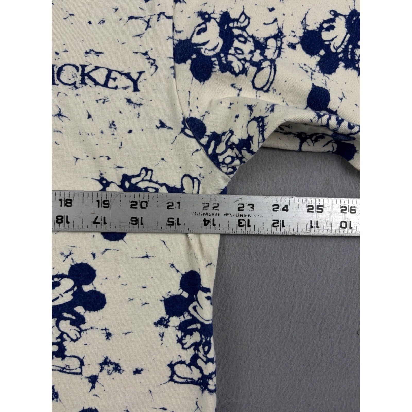 Disney VINTAGE Mickey Mouse Shirt Walt Disney World 90s XL White Crew Neck Short Sleeve Cotton Men Size US XL / EU 56 / 4 - 5 Thumbnail