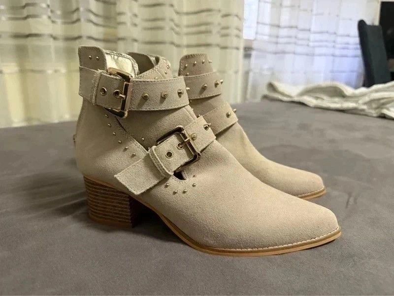Other Lascana Studded Ankle Boots Beige Size EU 39 (US 8) - New Size US 8 / IT 38 - 3 Thumbnail