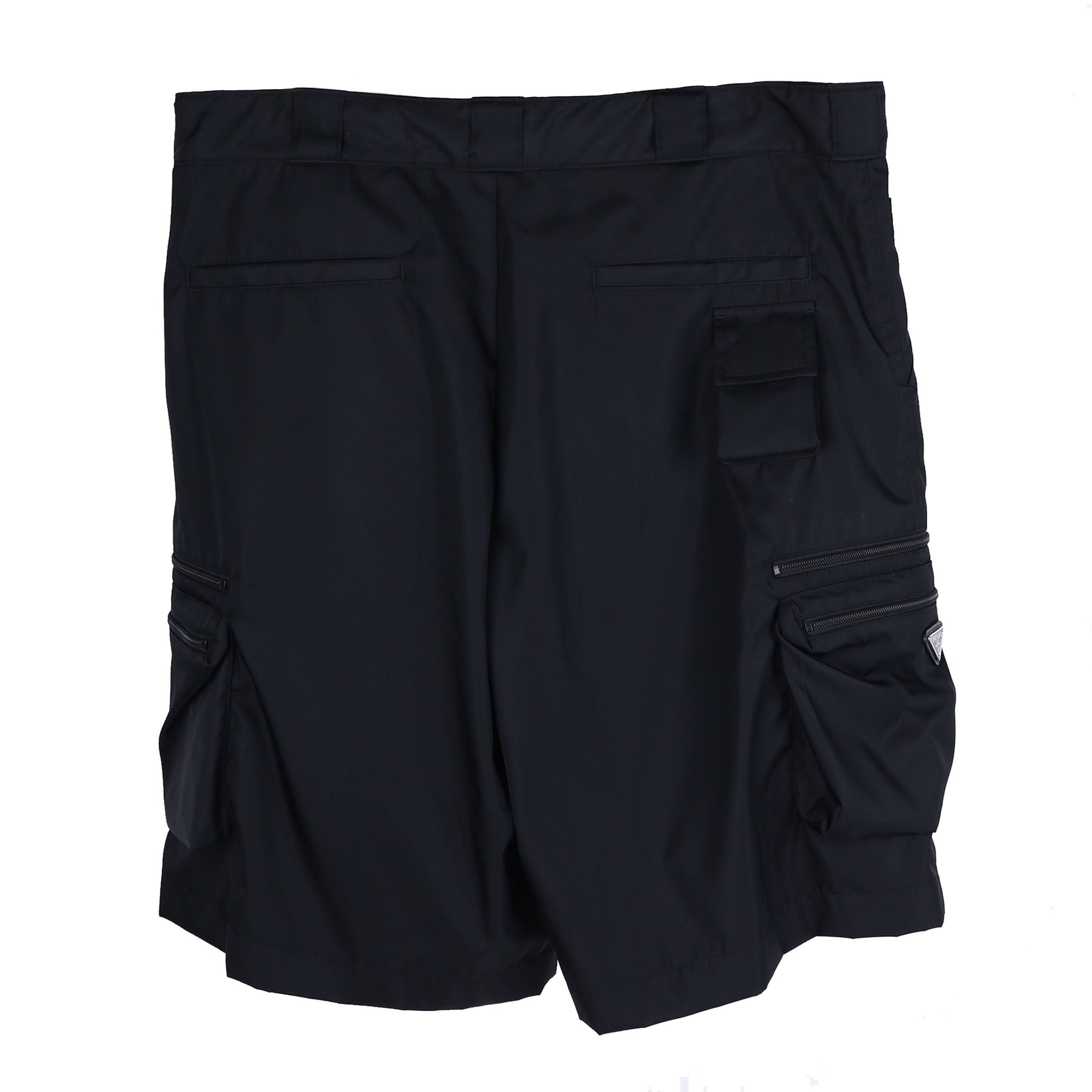 Prada PRADA NYLON CARGO SHORTS Size US 36 / EU 52 - 4 Thumbnail