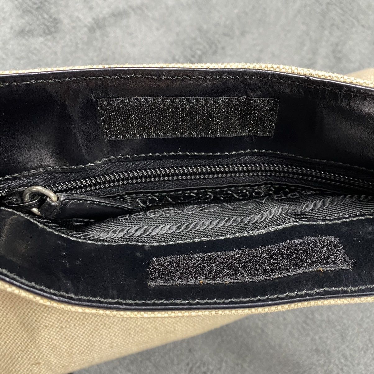 Prada Prada Minimalist Sling Bag Size ONE SIZE - 6 Thumbnail