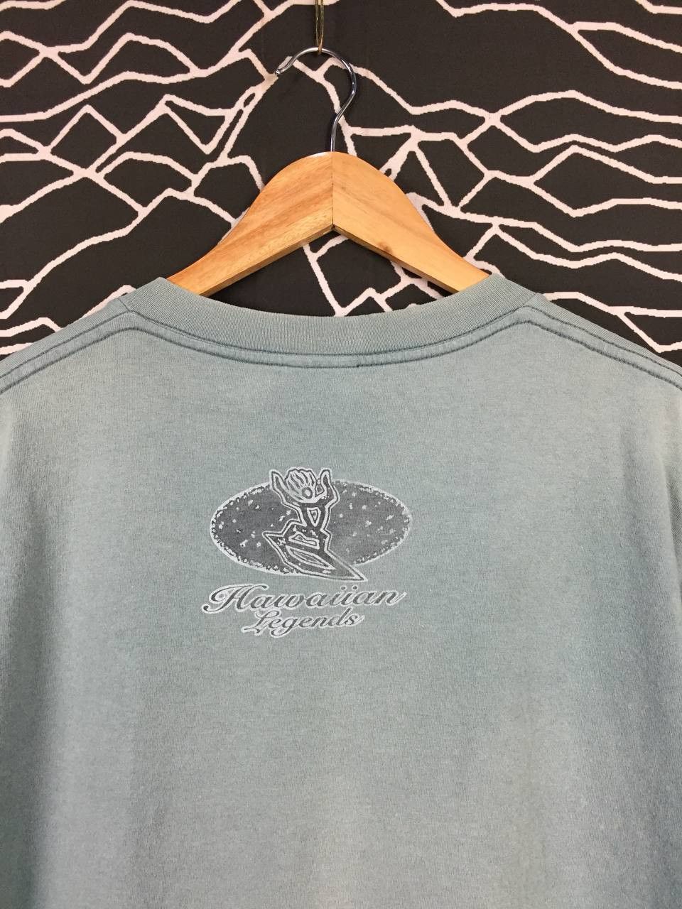 Vintage Vtg 00s Hawaiian Legends Surfboards Tee Size US L / EU 52-54 / 3 - 6 Thumbnail