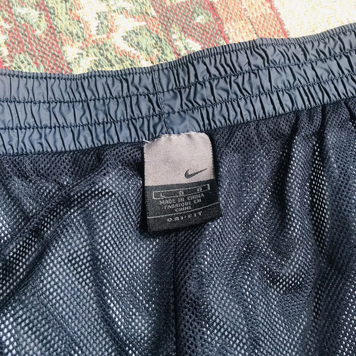 Nike × Vintage Vintage Nike Side Button Nylon Track Pant Size US 34 / EU 50 - 6 Thumbnail
