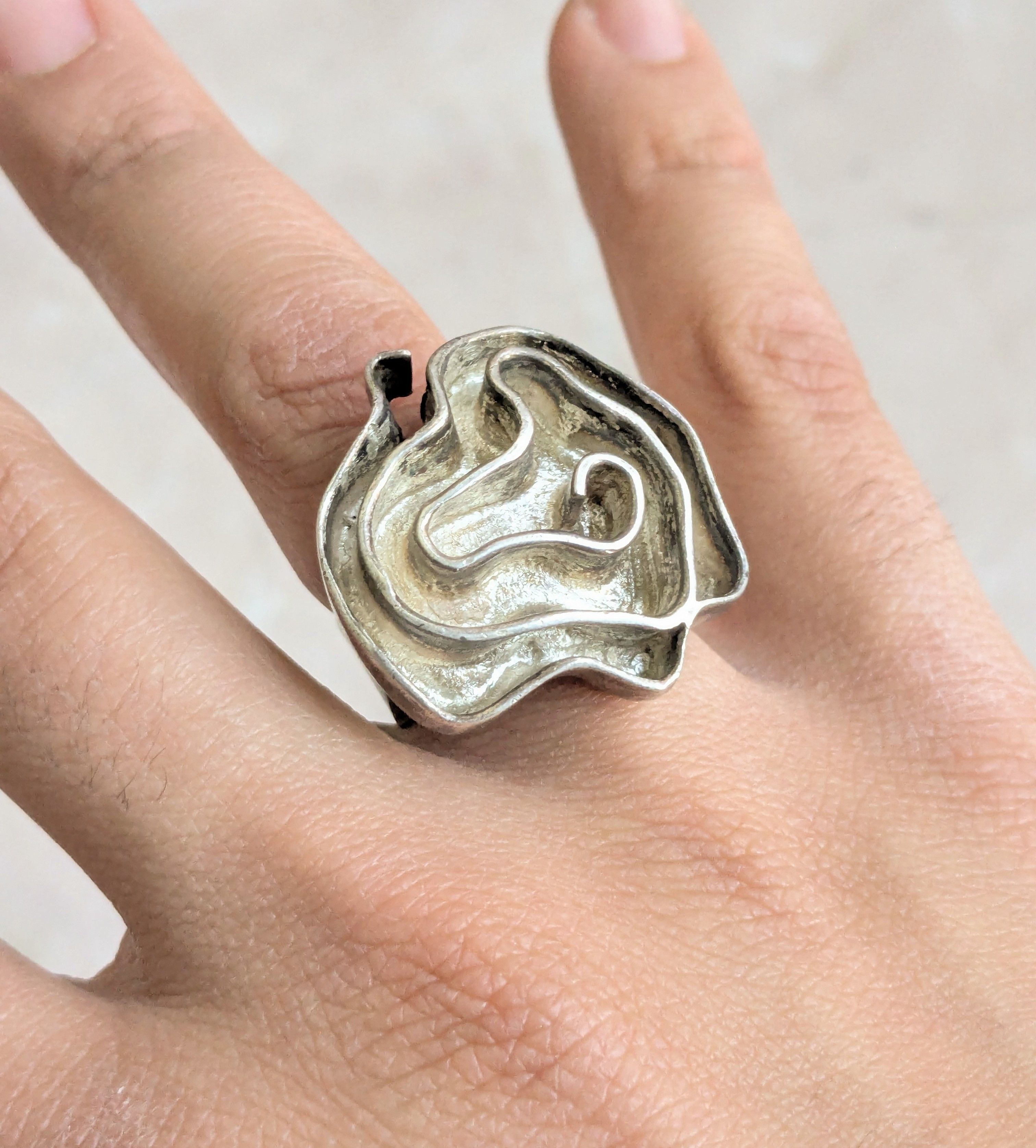 Sterling Silver Vintage Sterling Silver Ring Ilaria Floral Flower Cocktail Size ONE SIZE - 11 Thumbnail
