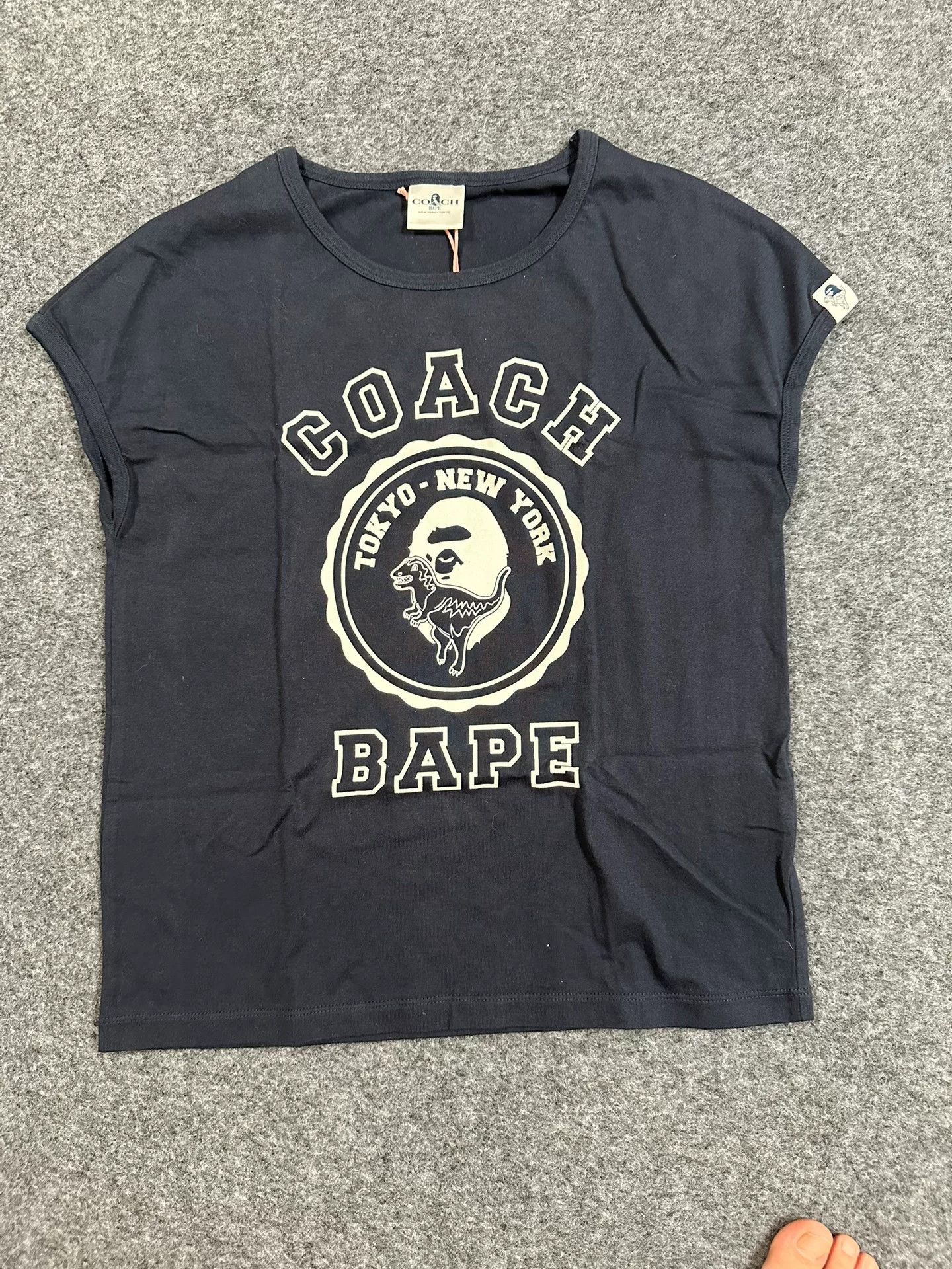 Bape Bape Multi Camo T-Shirt Casual Size US M / EU 48-50 / 2 - 1 Thumbnail