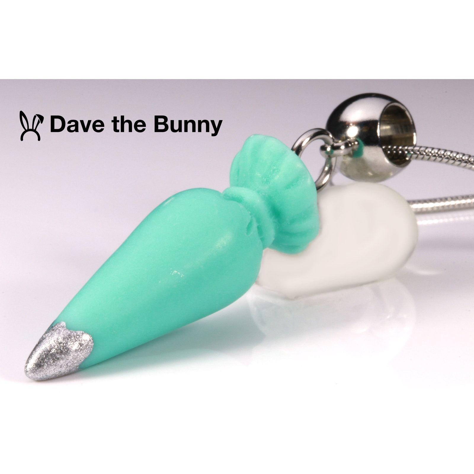 & Other Stories Cake Decorator Charm - Baker Charms for Pastry Chefs Size ONE SIZE - 2 Thumbnail