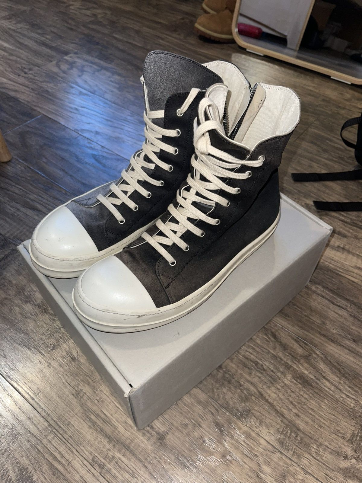 Rick Owens Gradient | Grailed