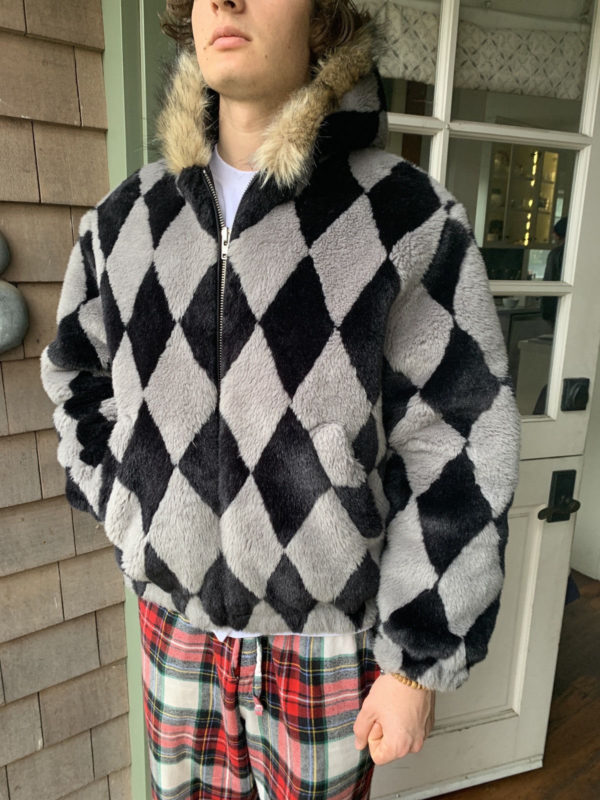 ジャケット・アウター Supreme Diamond Faux Fur Jacket Supreme Diamond Faux Fur Jacket (FW18) - $398