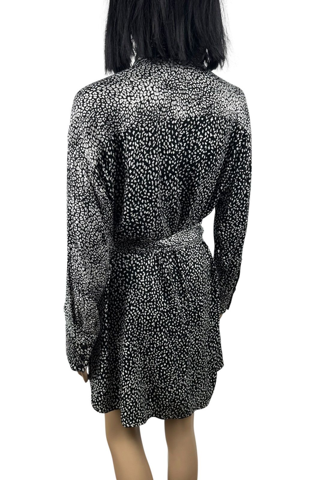 Alice + Olivia Alice + Olivia Cupro Shirt Dress Wrap Dress Belted size S Size S / US 4 / IT 40 - 8 Thumbnail