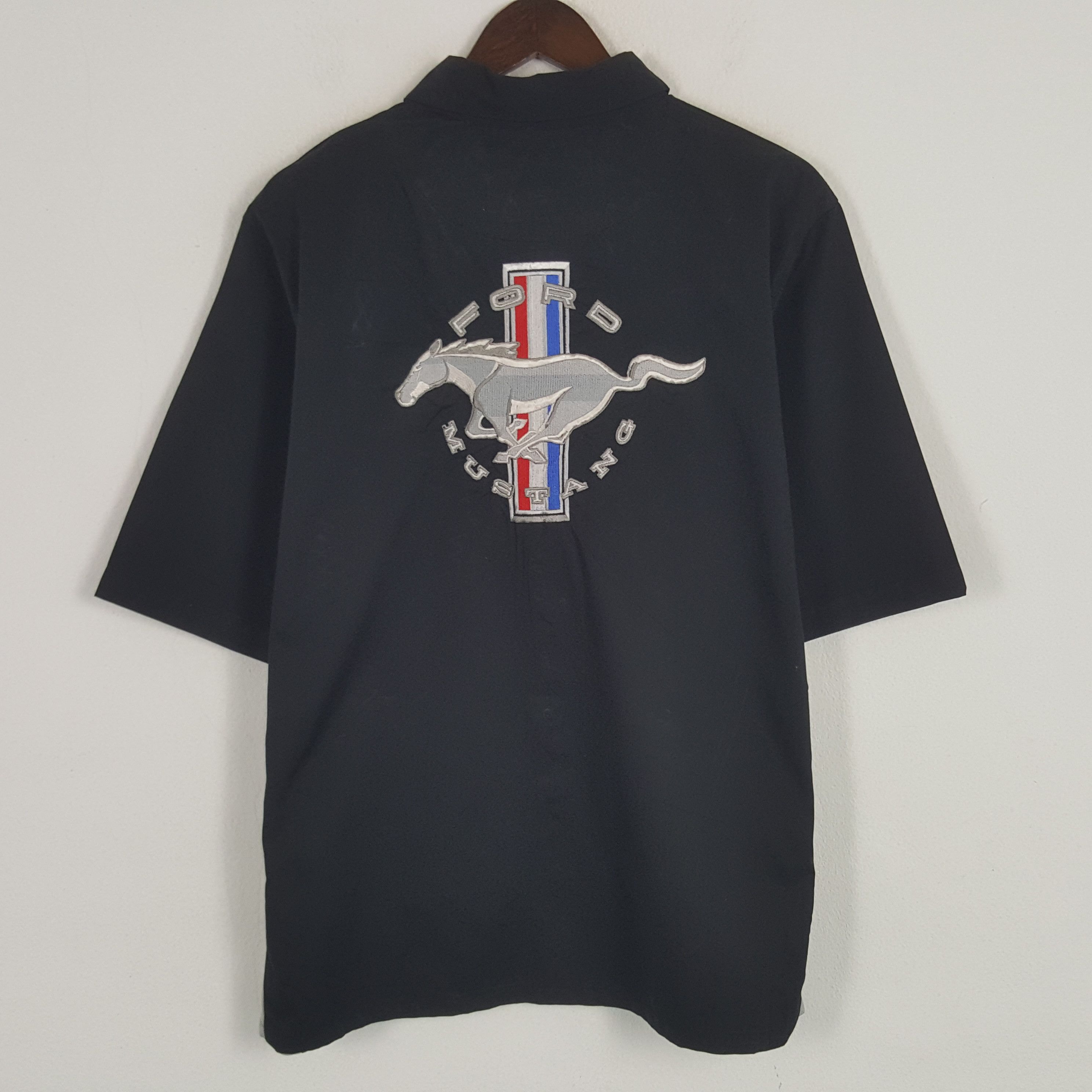 Vintage Ford Mustang Worker Button Up Shirt