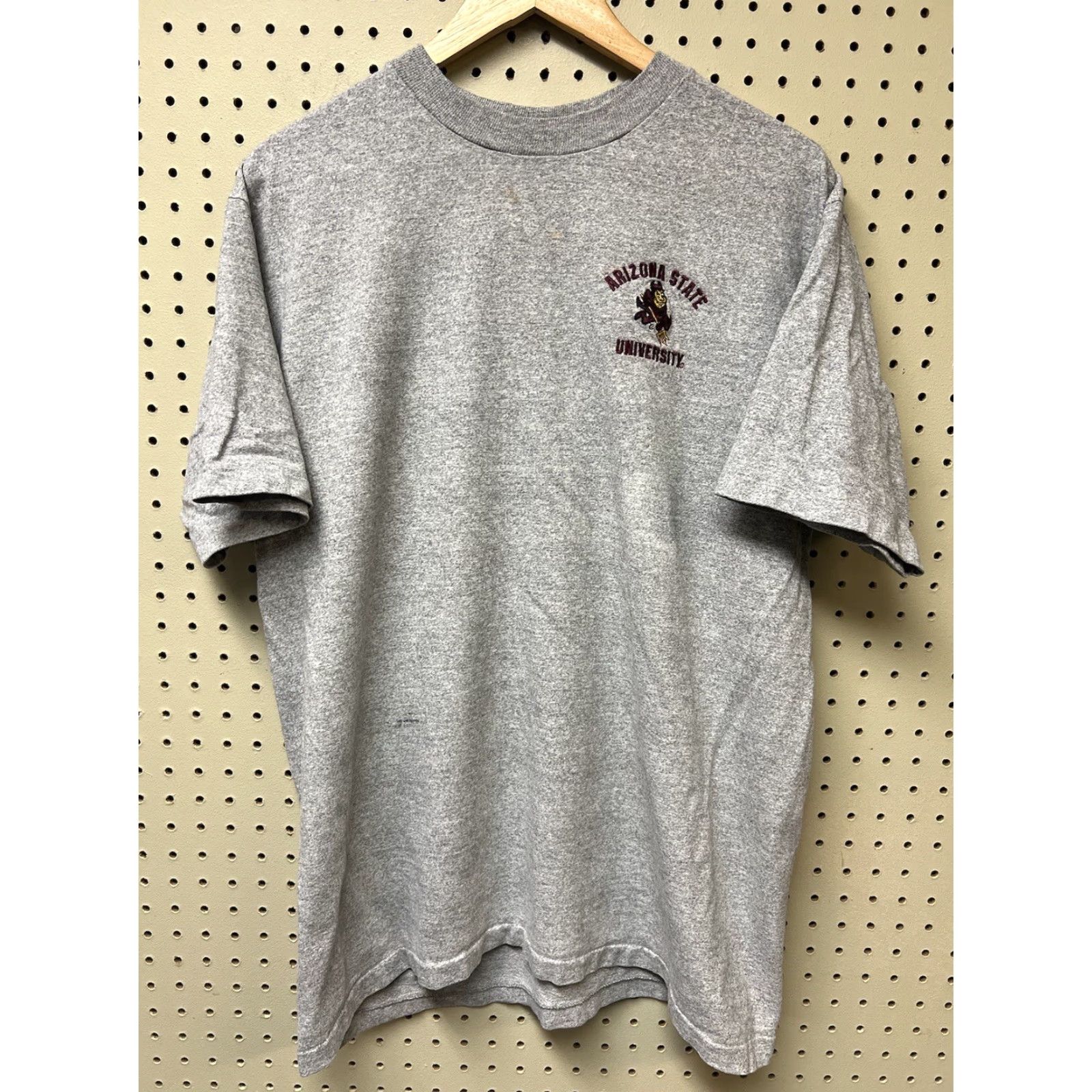 Vintage VINTAGE Cotton Exchange Arizona State Large T-shirt Gray Crew Neck Short Sleeve Embroidered Men Regular Stains 90s School Size US L / EU 52-54 / 3 - 2 Thumbnail