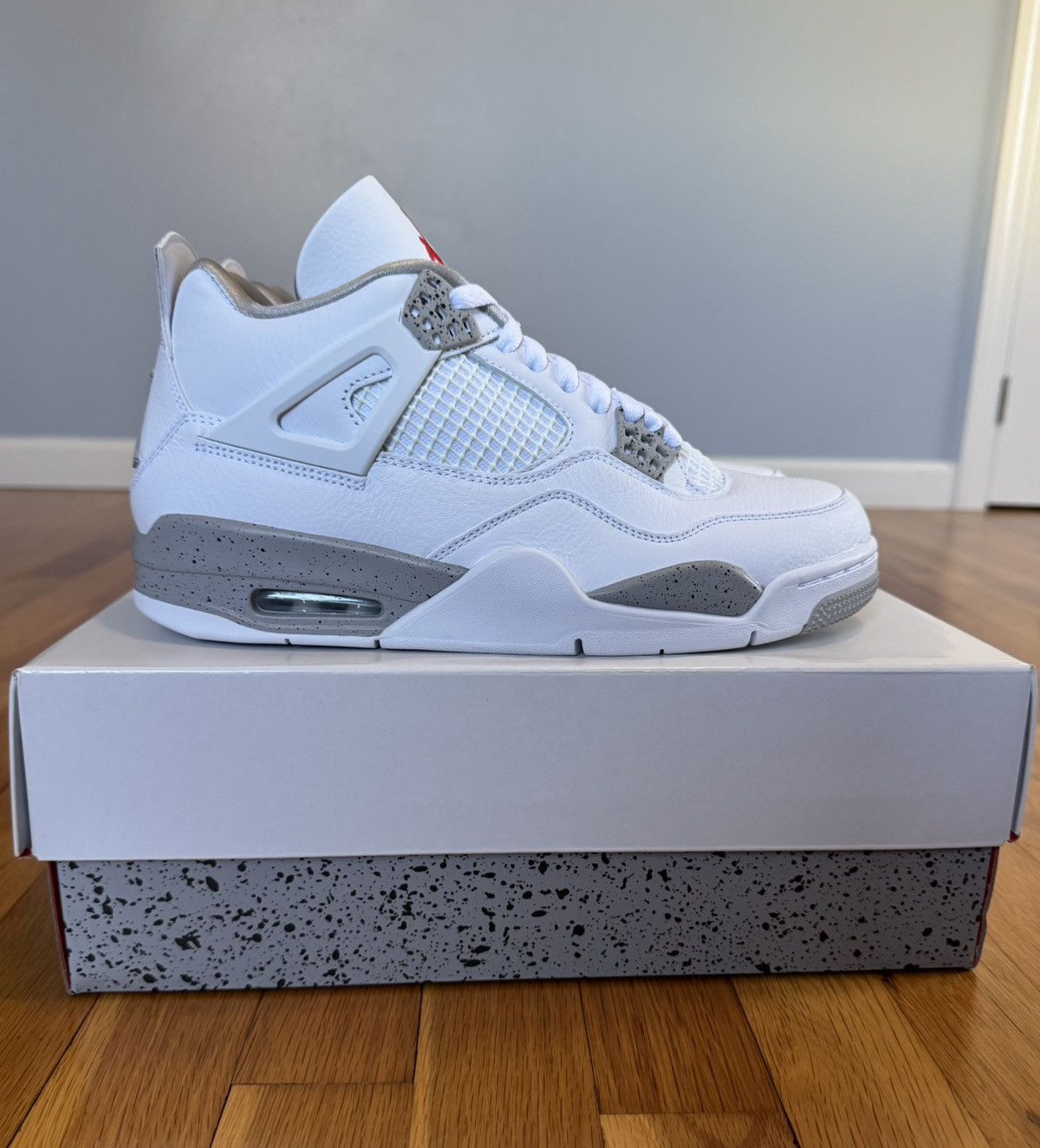 Jordan Brand Air Jordan 4 Retro White Oreo 2021 Size US 9 / EU 42 - 5 Thumbnail