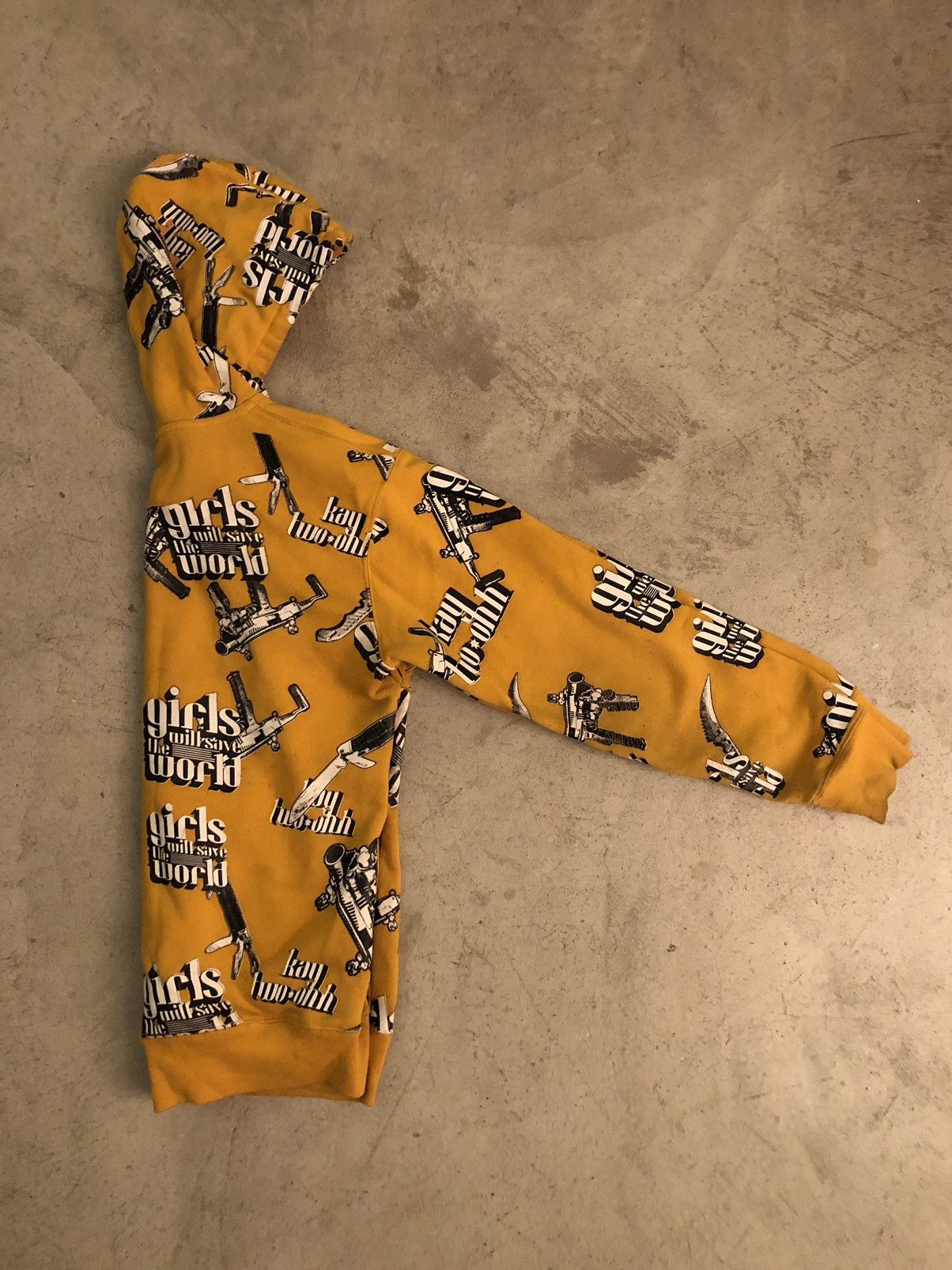 Other Vintage AOT Hoodie Size US S / EU 44-46 / 1 - 2 Thumbnail