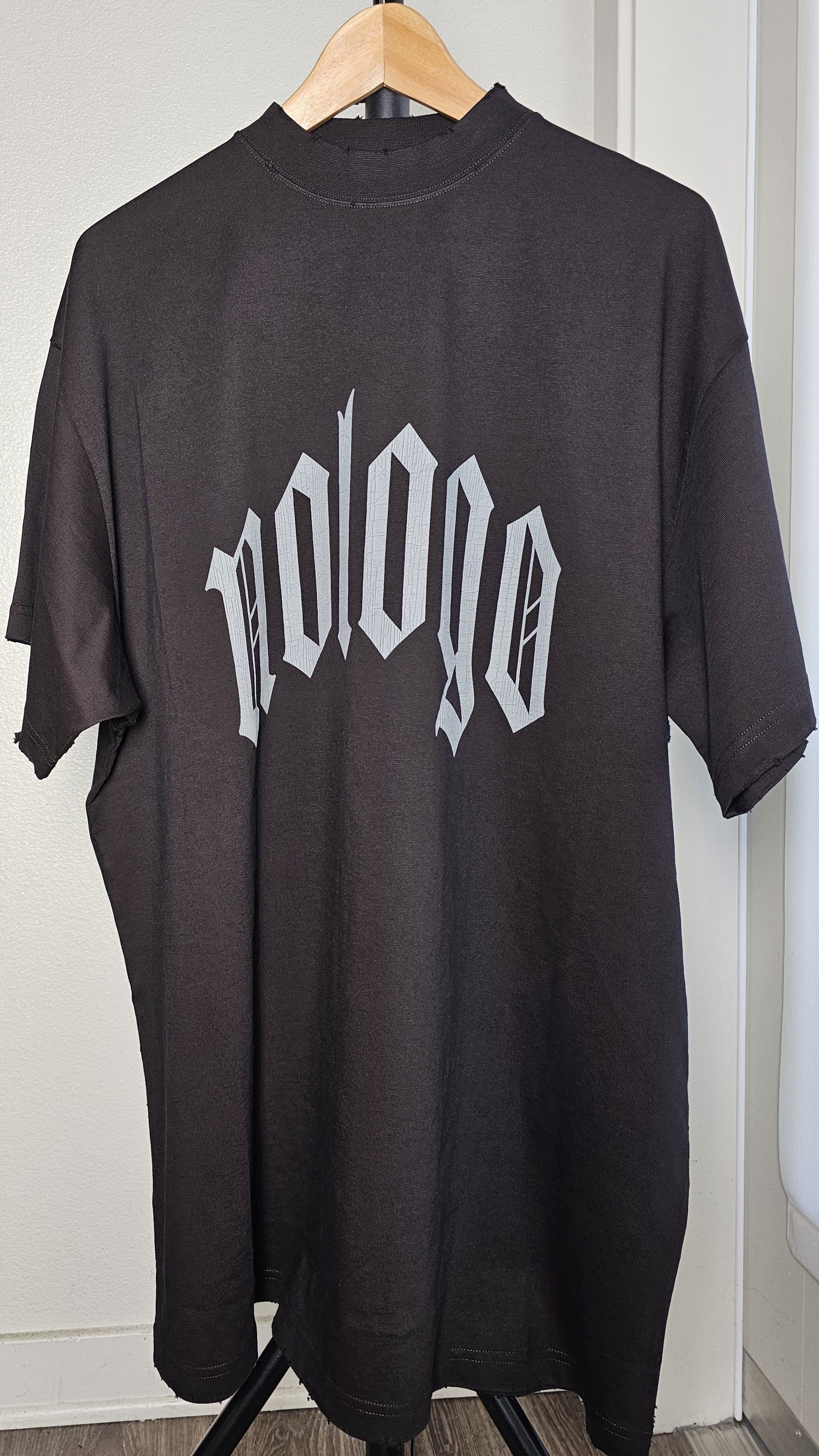 Balenciaga Black nologo t-shirt Size US M / EU 48-50 / 2 - 1 Thumbnail