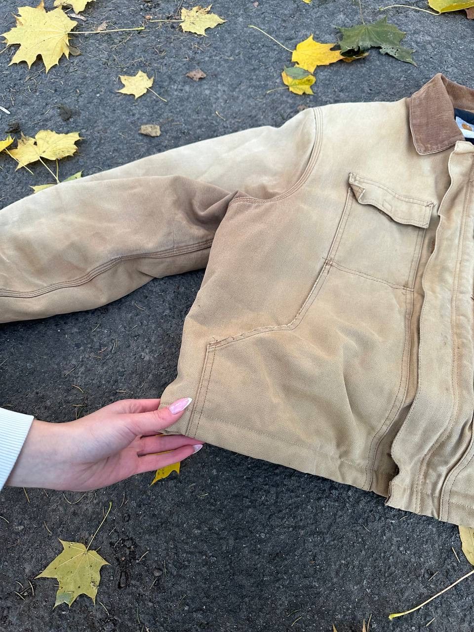 Carhartt 90s Carhartt Work Natural Sun Faded Distressed Detroit Boxy Size US L / EU 52-54 / 3 - 10 Thumbnail