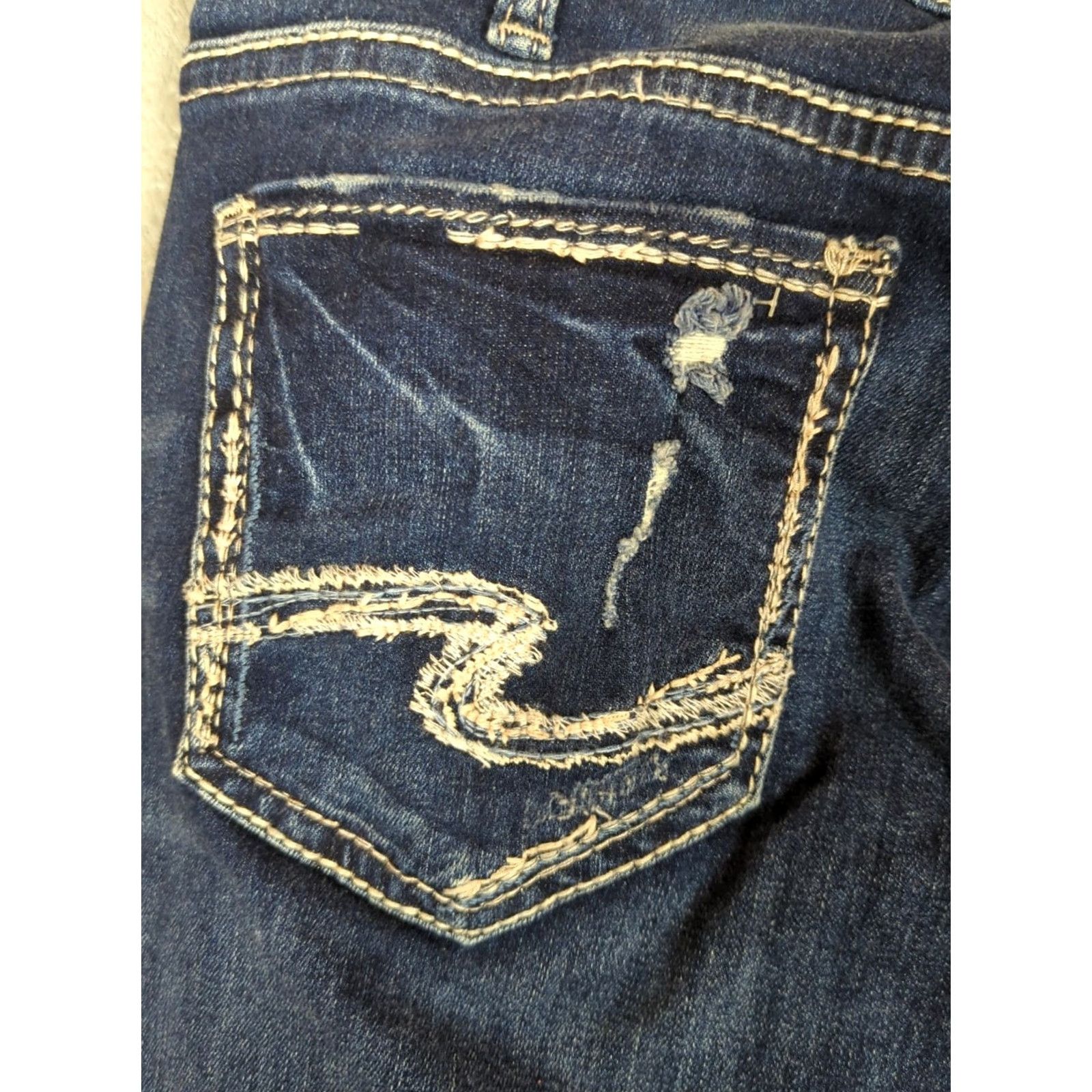 Silver Jeans Co. VINTAGE (no) - Note: There is no vintage status in original title; output must only use original words. Size 24" / US 00 / IT 34 - 6 Thumbnail