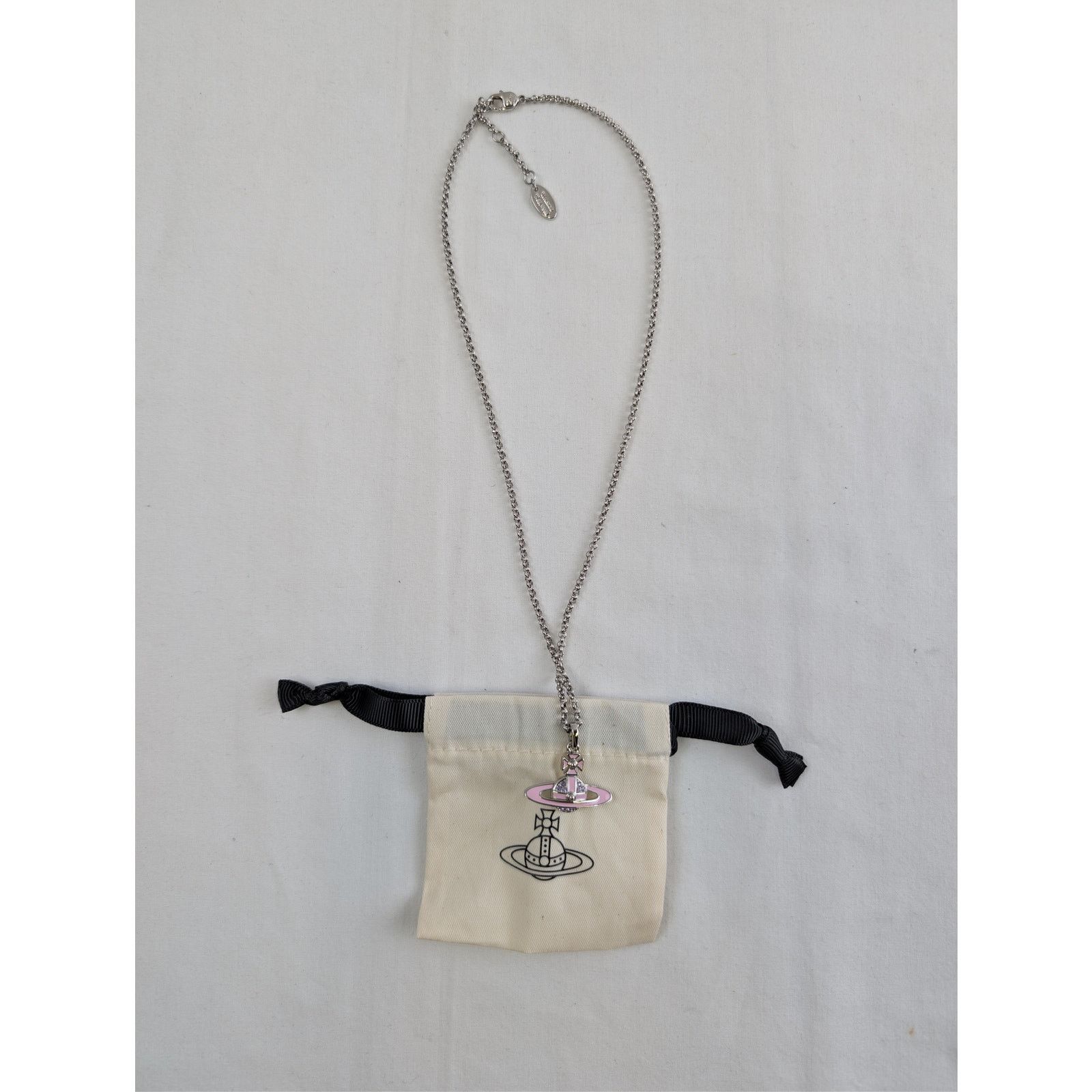 Vivienne Westwood o1rshd1 unisex Neil Mini Bas Relief Pendant Necklace Brass Size ONE SIZE - 11 Thumbnail