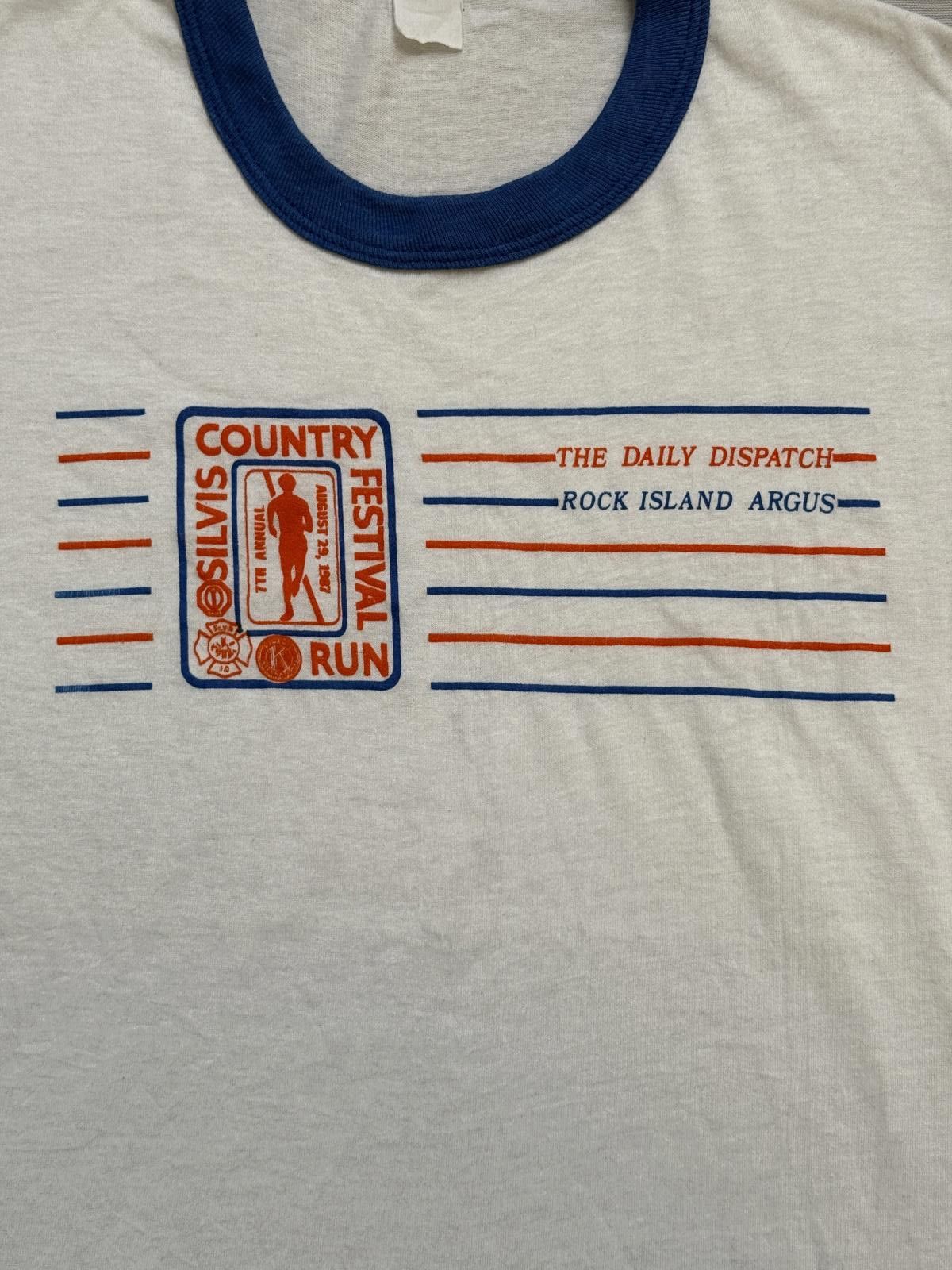 Designer VTG The Daily Dispatch - Run Silvis Country Festival 1987 w5 Size US S / EU 44-46 / 1 - 2 Thumbnail