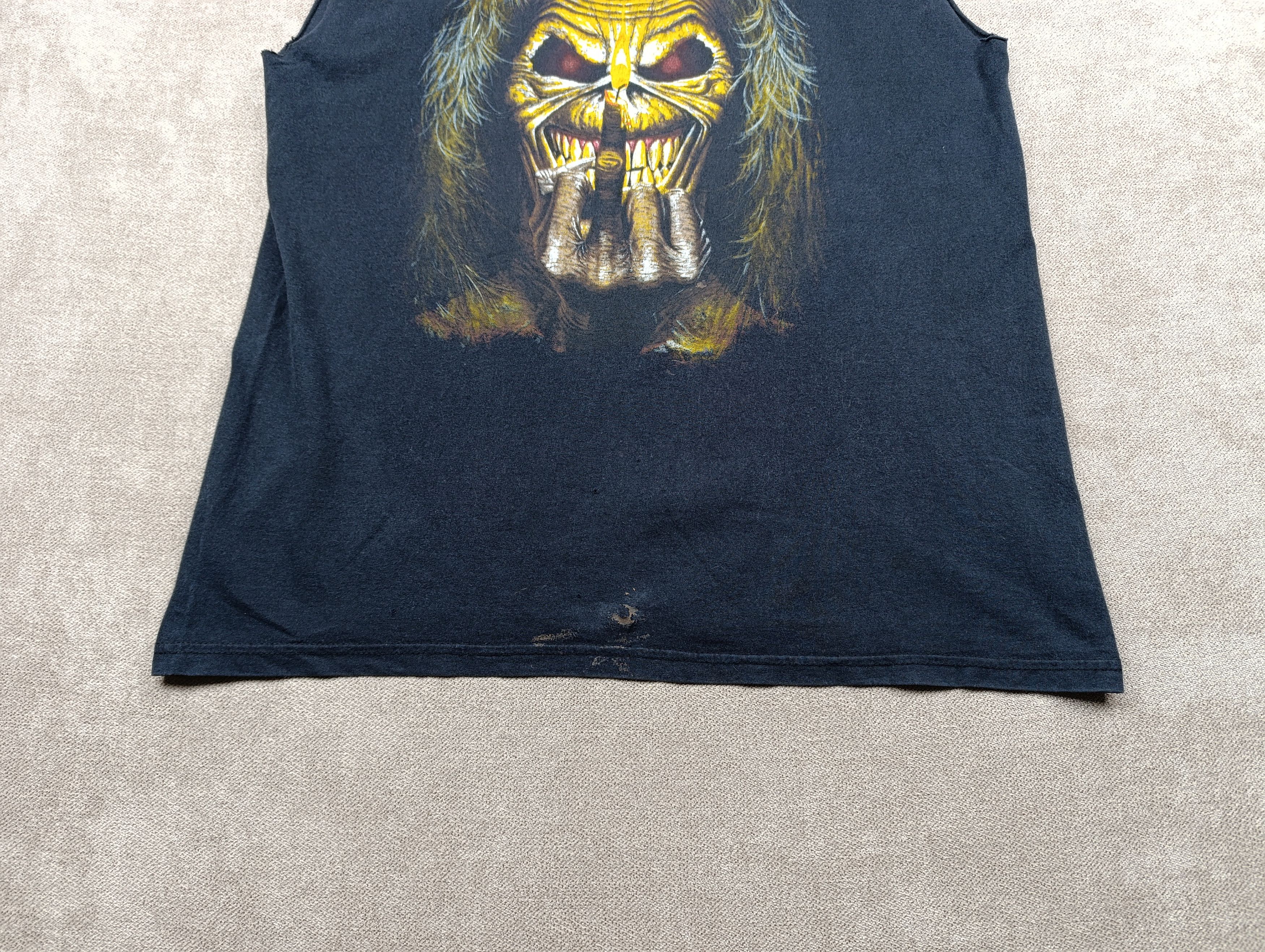 Iron Maiden 2007 VINTAGE IRON MAIDEN EDDIE CANDLE FINGER TEE SHIRT Size US L / EU 52-54 / 3 - 3 Thumbnail