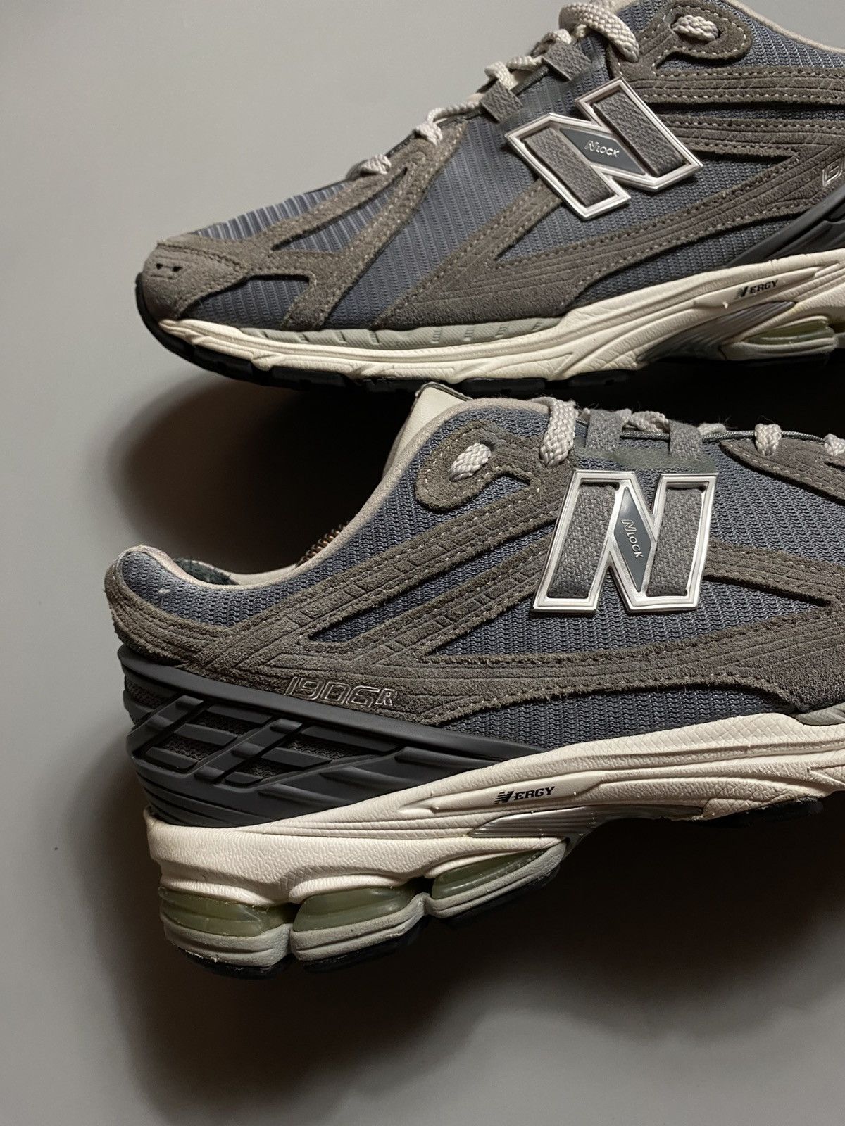 New Balance New Balance 1906r classic sneakers Size US 11 / EU 44 - 3 Thumbnail