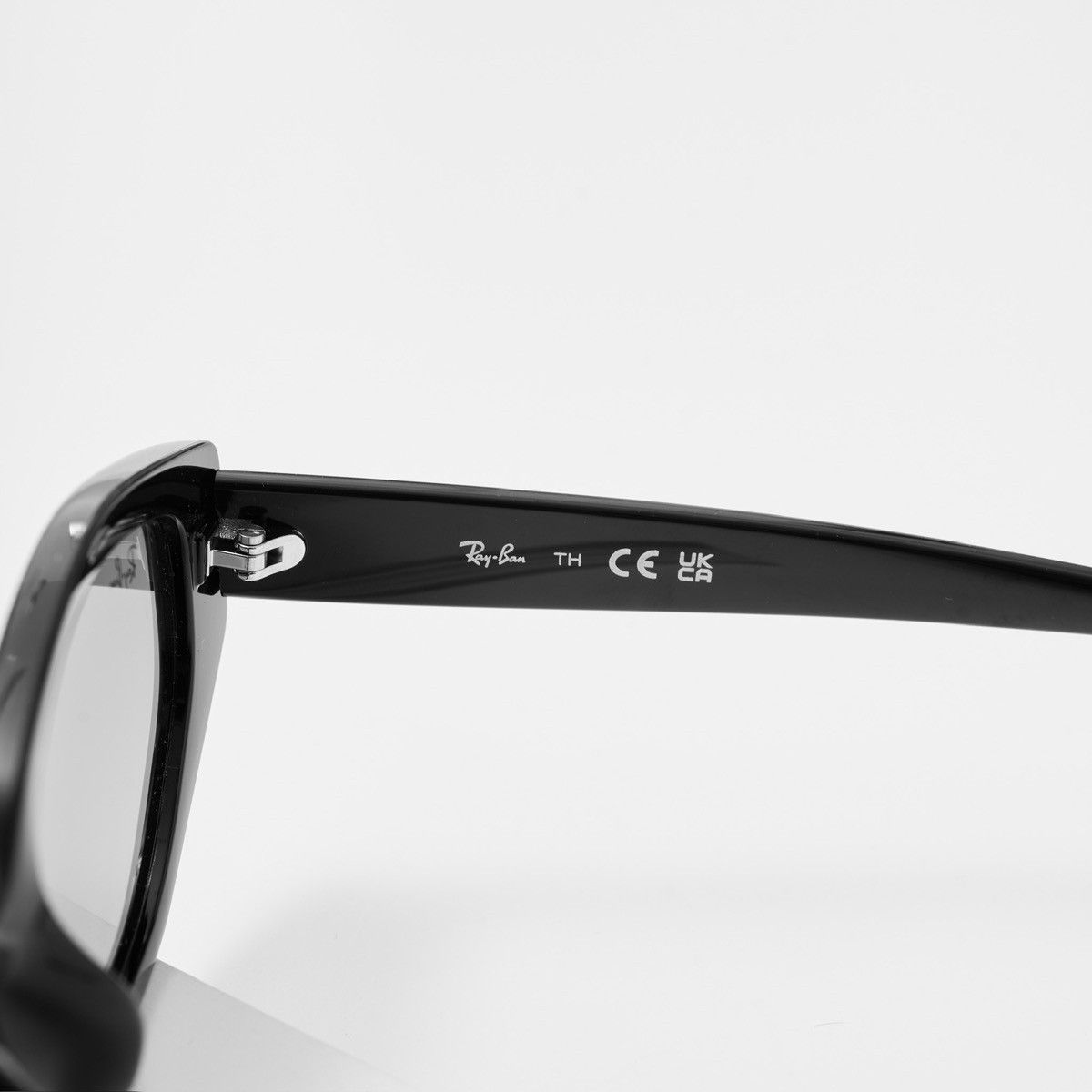 RayBan RAYBAN x JENNIE 0RB4473D 667711 SUNGLASSES Size ONE SIZE - 4 Thumbnail