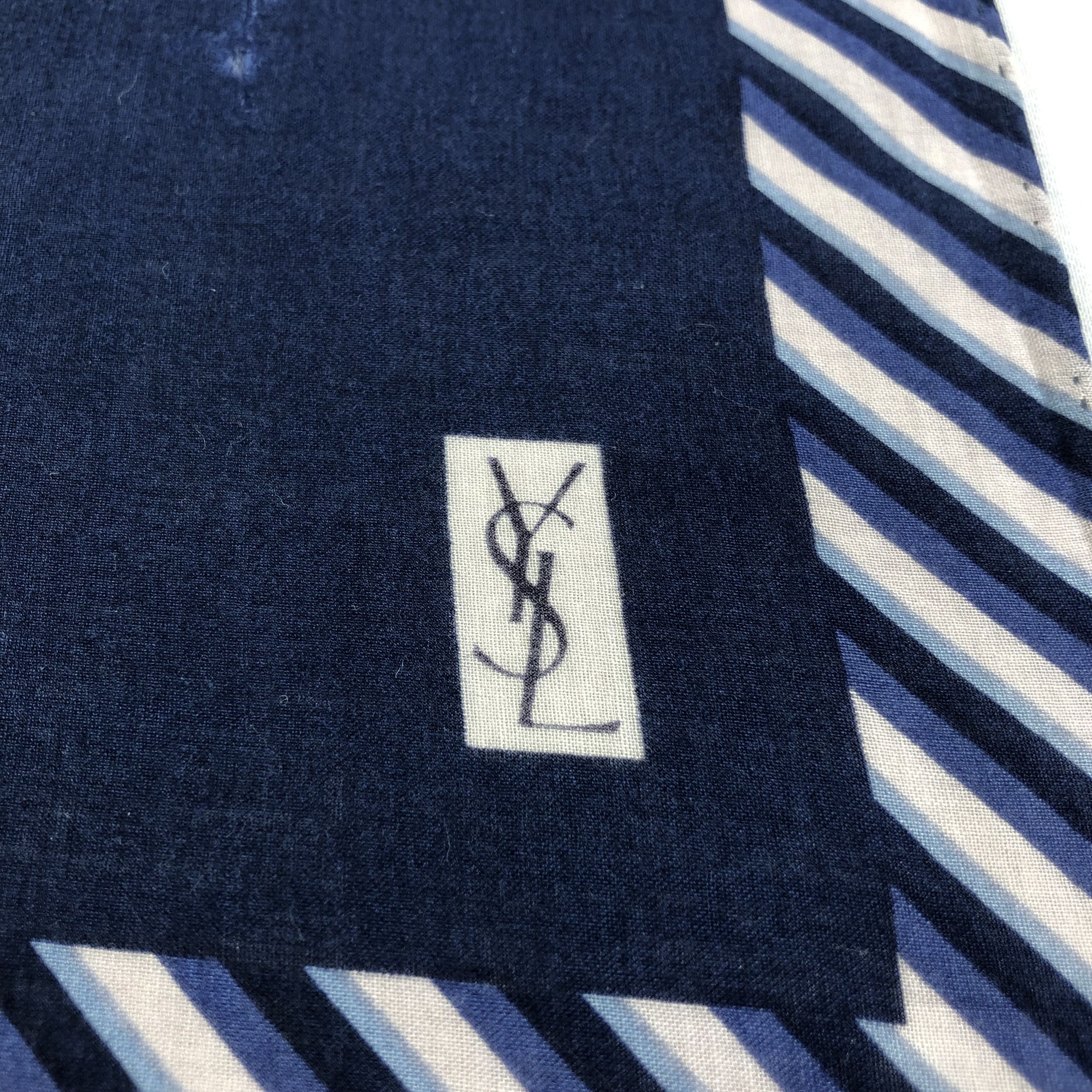 Yves Saint Laurent YSL Hand Rolled Handkerchief Neckerchief Bandana H2035 Size ONE SIZE - 4 Thumbnail