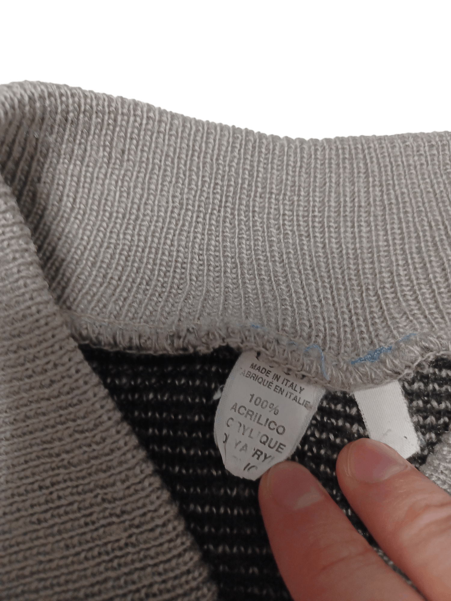 Other VINTAGE MADE IN ITALY 90S ACRYLIC CARDIGAN ON LAMPO OVERSIZE Size US L / EU 52-54 / 3 - 3 Thumbnail