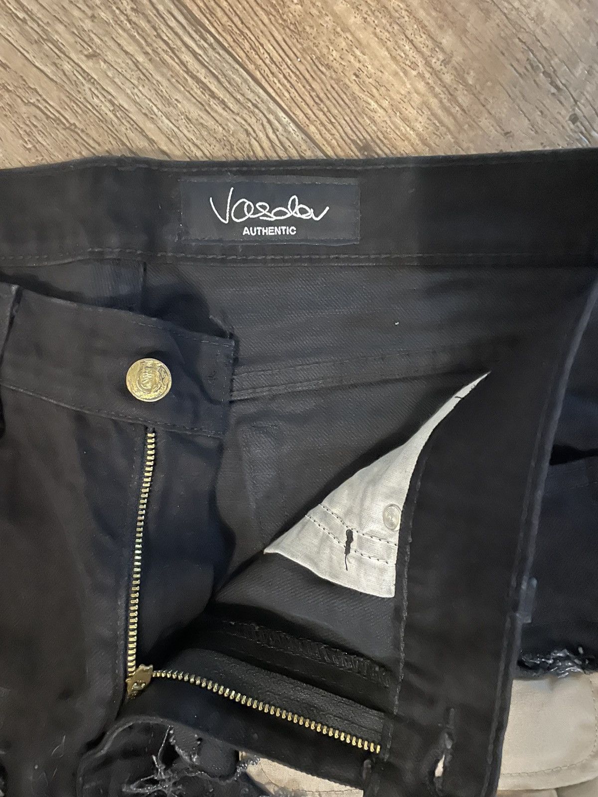 Japanese Brand Slim Fit Black Cargo Pants Rip Denim 34 Size US 34 / EU 50 - 4 Thumbnail