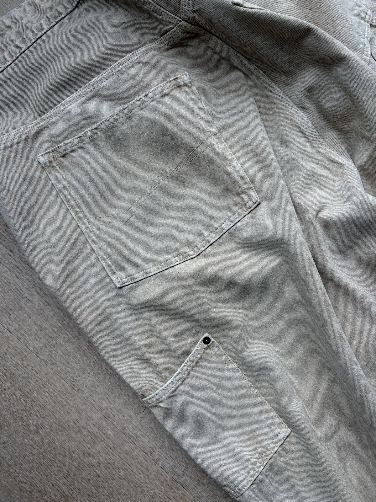 Balenciaga Balenciaga 25FW Destressed Double Knee Carpenter Pants Size US 32 / EU 48 - 9 Thumbnail