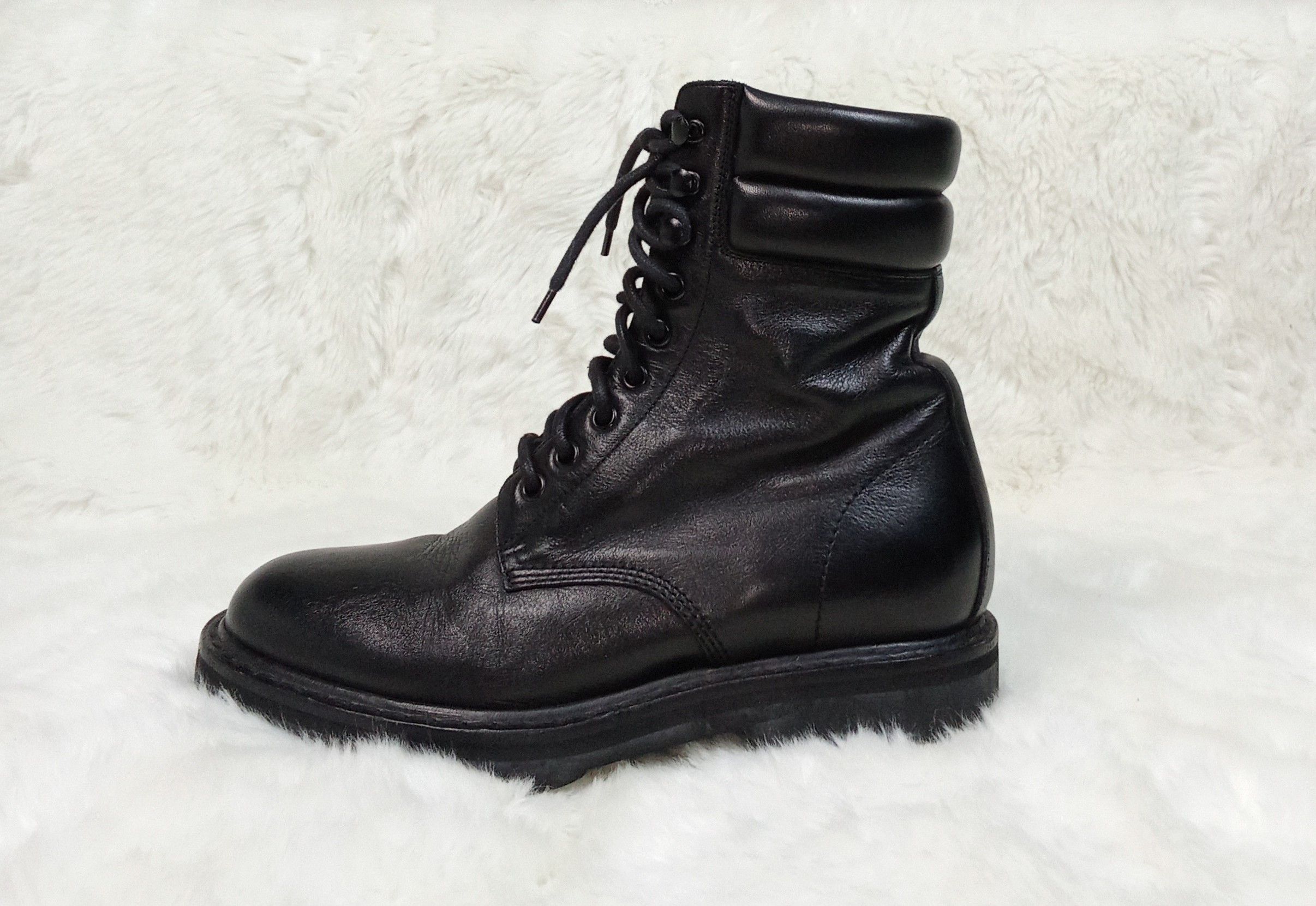 Saint Laurent Paris Saint Laurent Hedi Slimane S/S'15 Trekker 25 Paded Lambskin Size US 6.5 / EU 39-40 - 9 Thumbnail