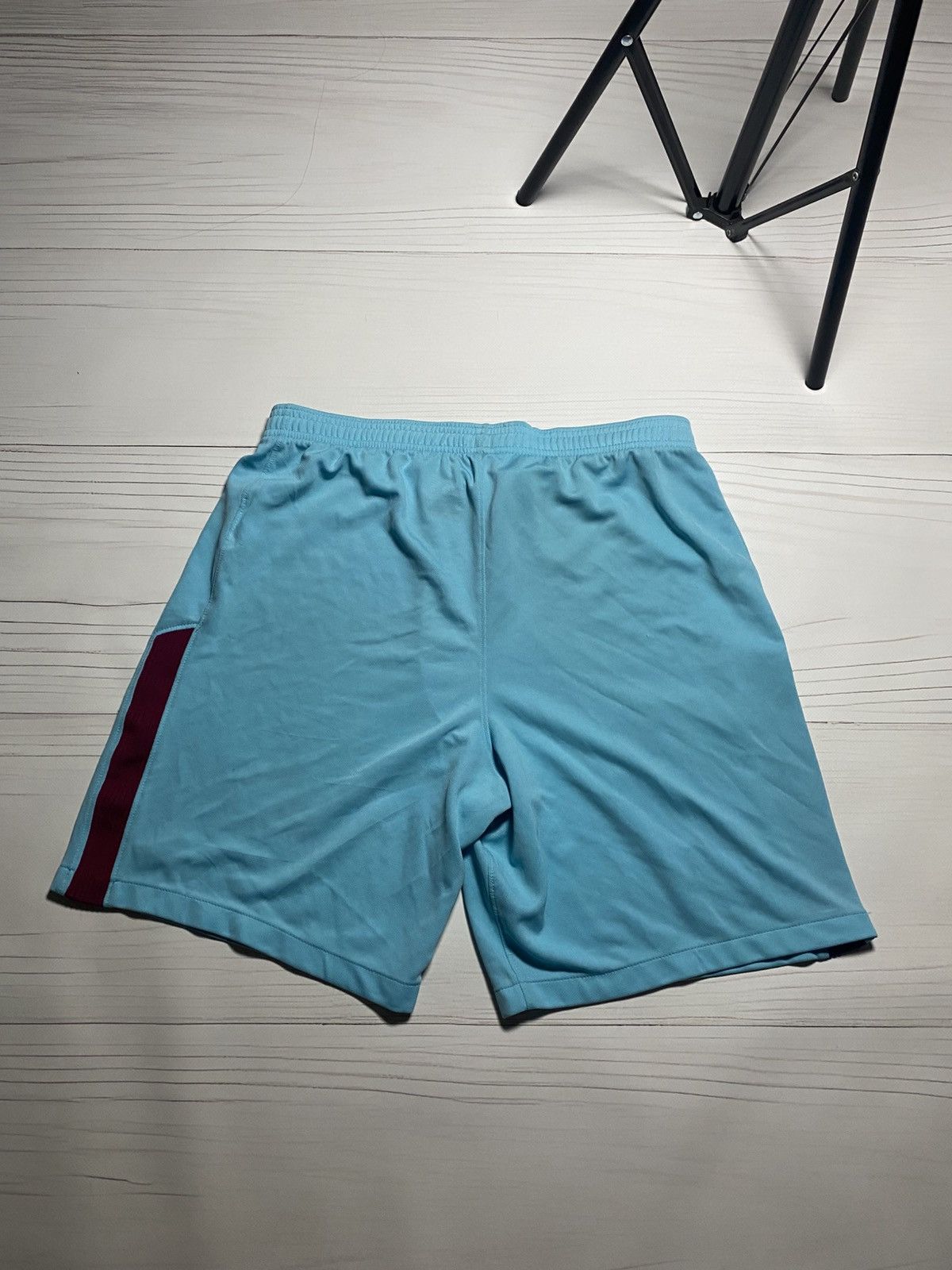 Nike Nike FC Barcelona 2017/18 #10 Messi soccer football shorts Size US 32 / EU 48 - 2 Thumbnail