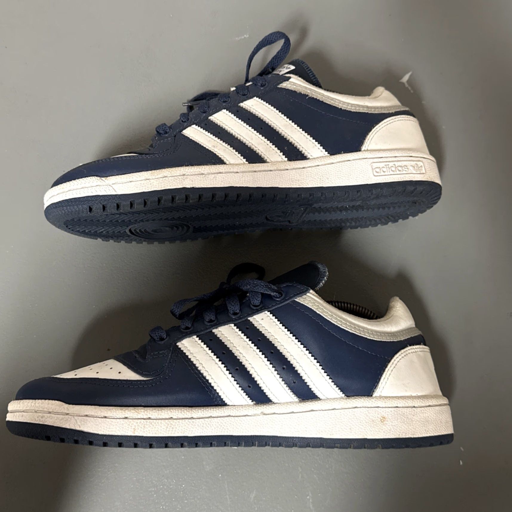 Adidas Adidas Top Ten Sneaker Men’s 9.5 White Blue Low Top Mens Athletic Shoe Size US M / EU 48-50 / 2 - 6 Thumbnail