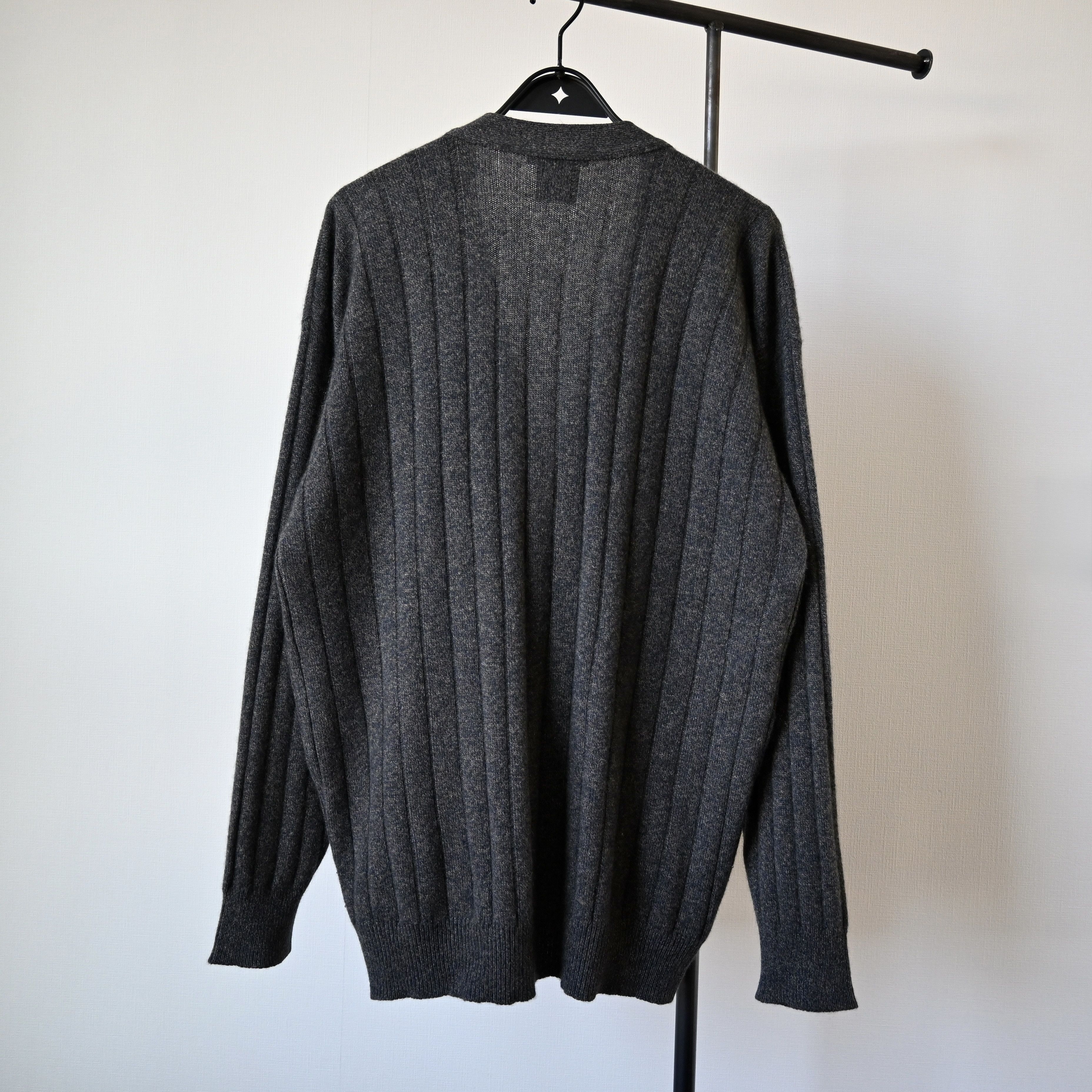 Vintage 1990s Clan Douglas 95% cashmere cardigan, made in Scotland Size US L / EU 52-54 / 3 - 2 Thumbnail