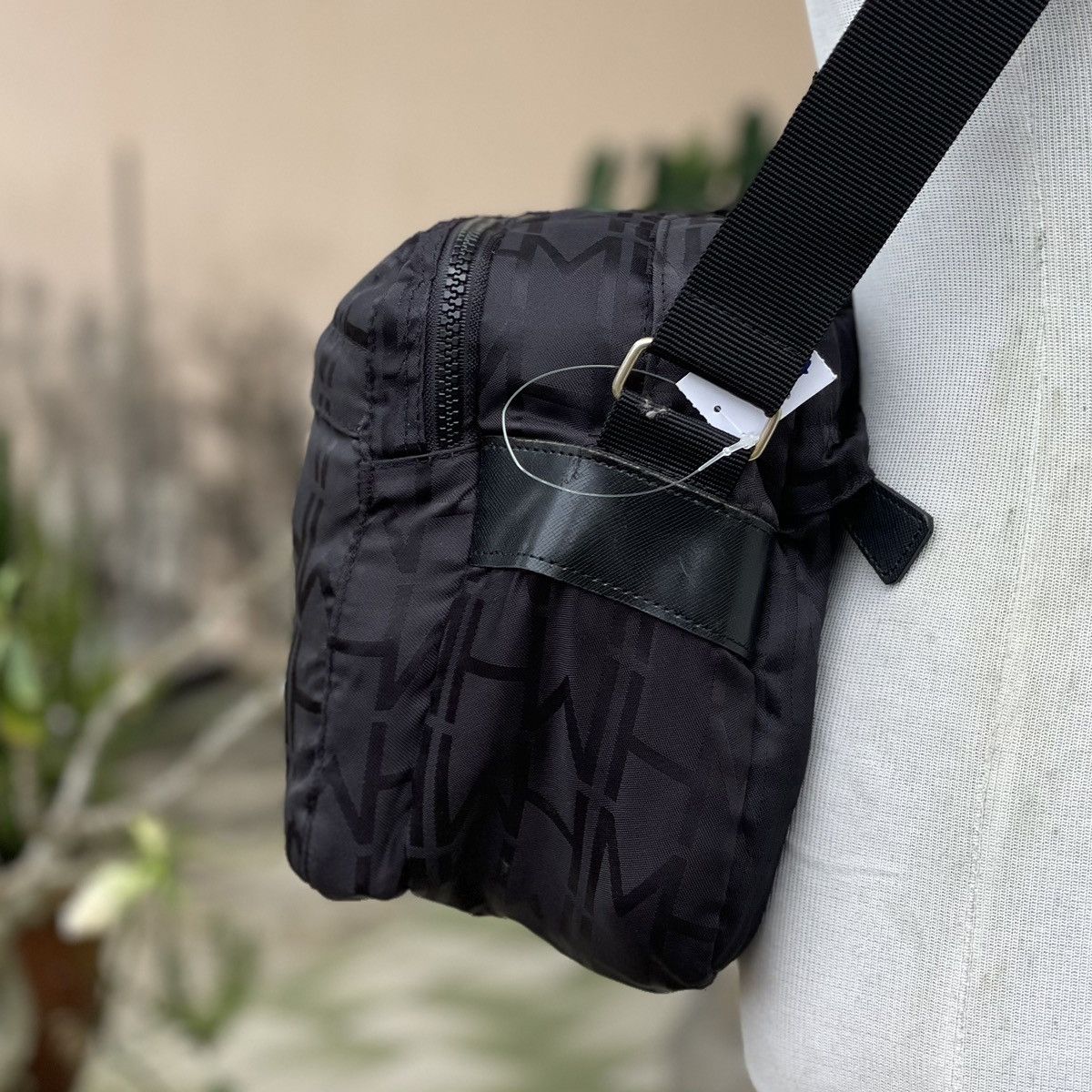 Designer × Hanae Mori Hanae Mori Unisex Monogram Shoulder/Crossbody Bag Size ONE SIZE - 3 Thumbnail